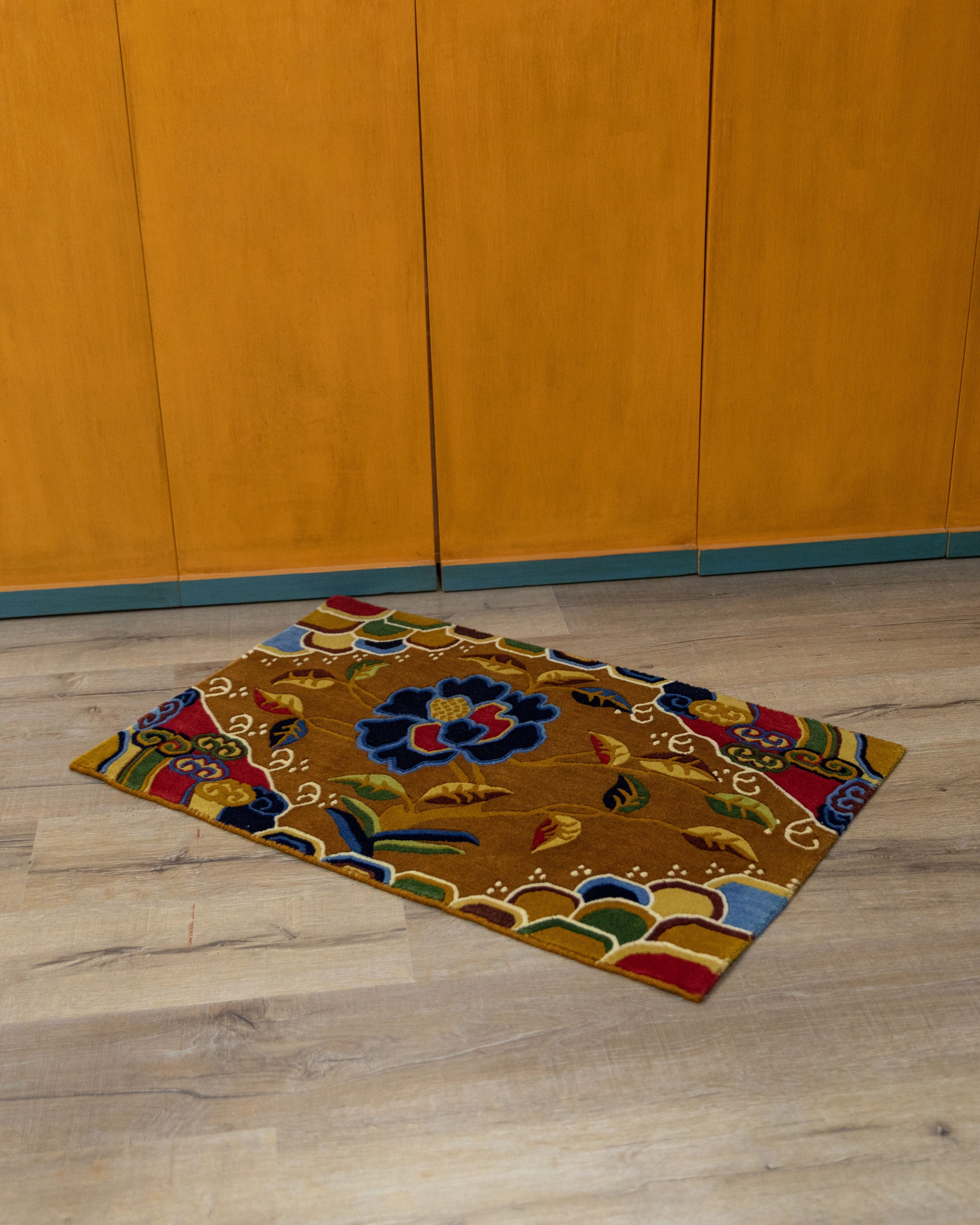 Handcrafted Floral Knotted Rug | Wool Carpet with Elegant Floral Design