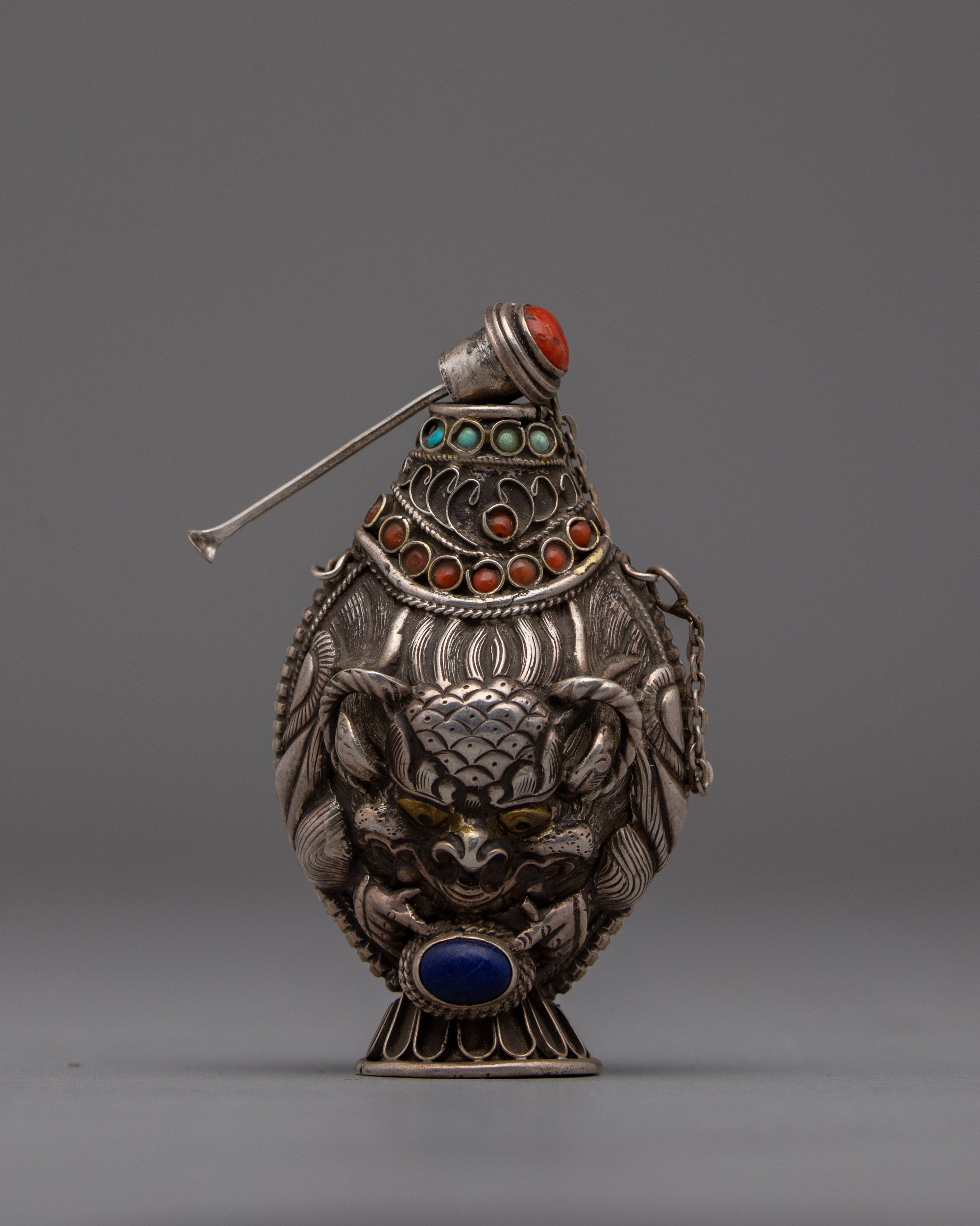 Traditional Tibetan Snuff Bottle | Silver Craftsmanship for Spiritual Essence