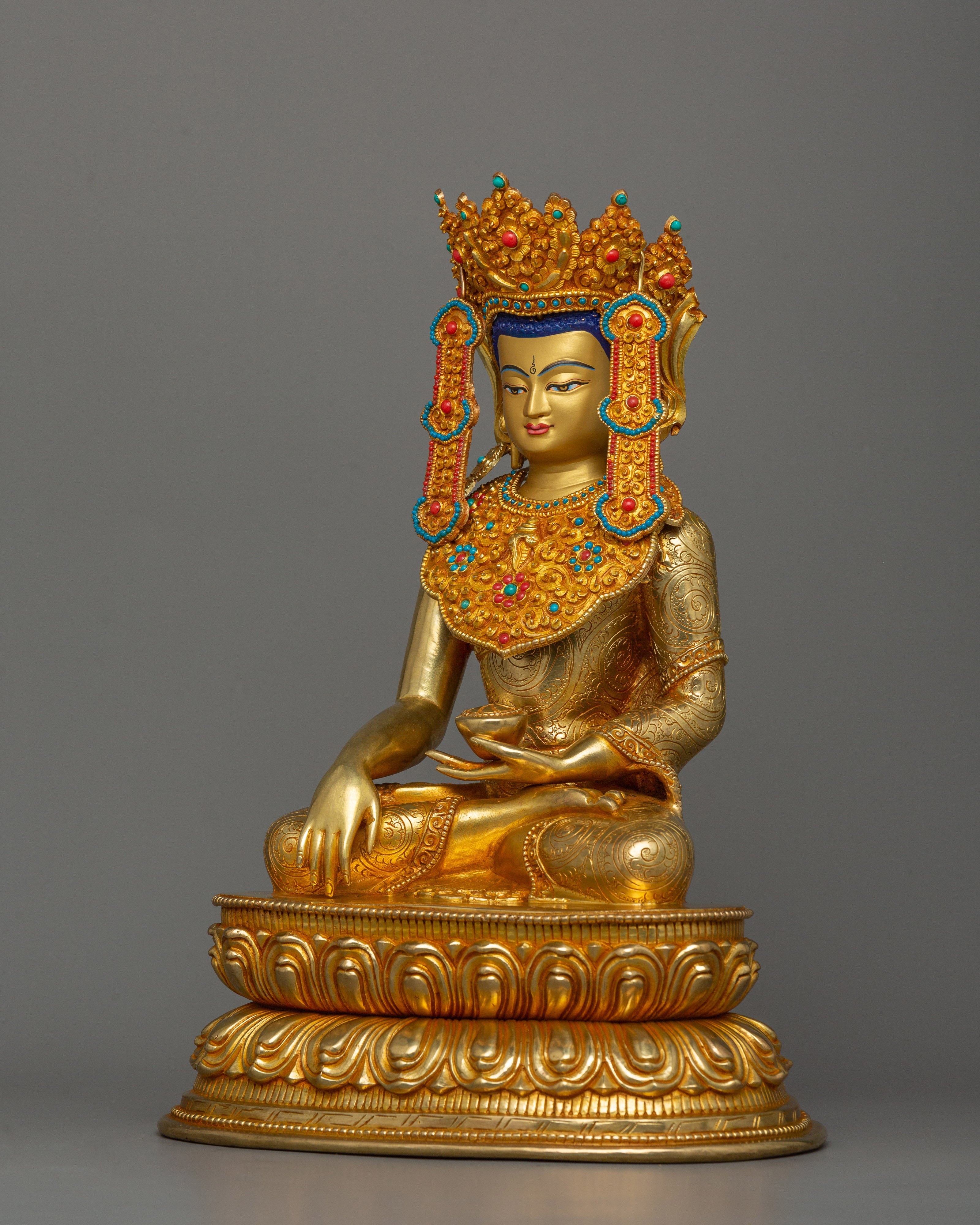 Peaceful Crown Shakyamuni Buddha Statue | Symbol of mindfulness practice