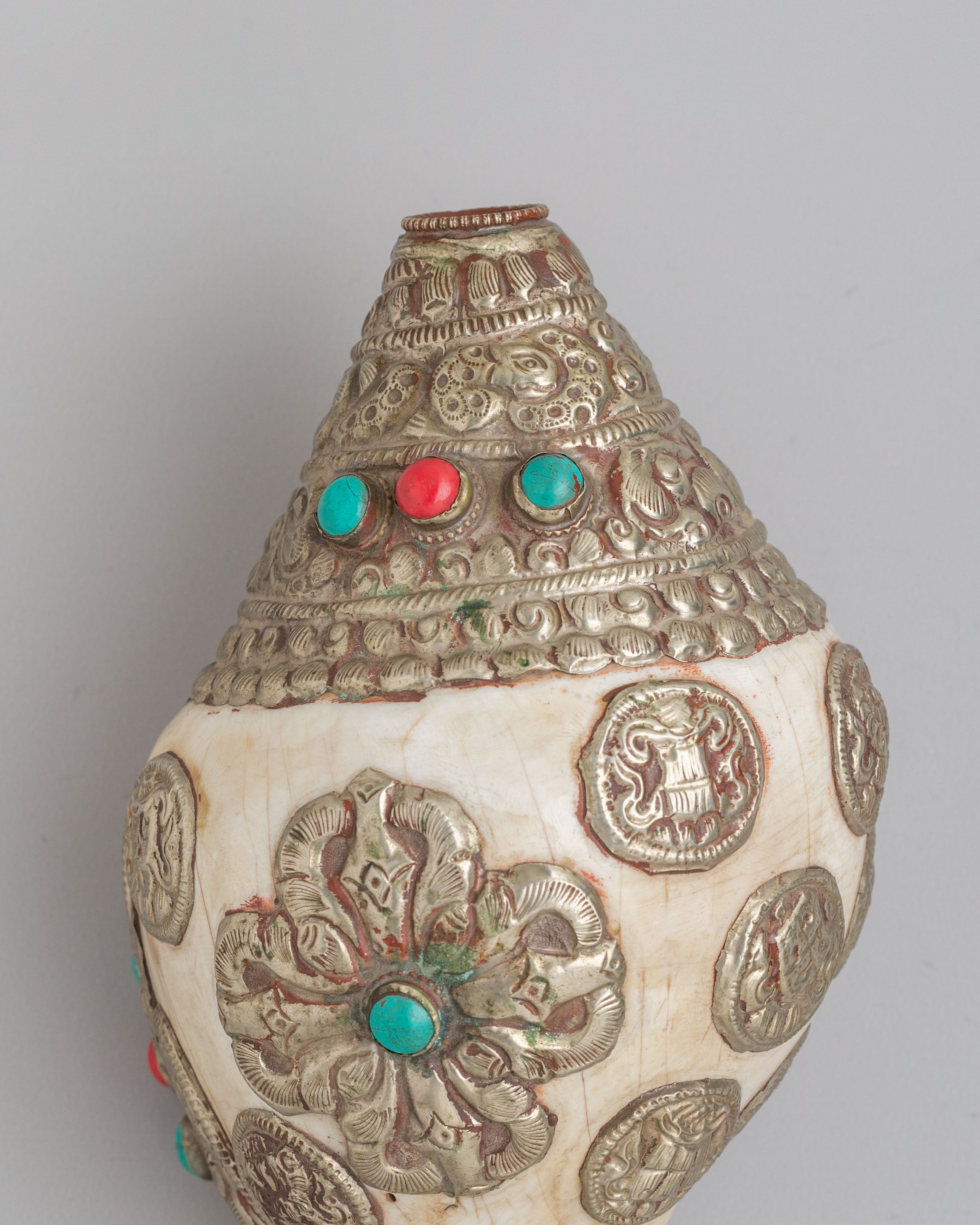 Handcrafted Ritual Conch | Traditional Tibetan Ritual Object