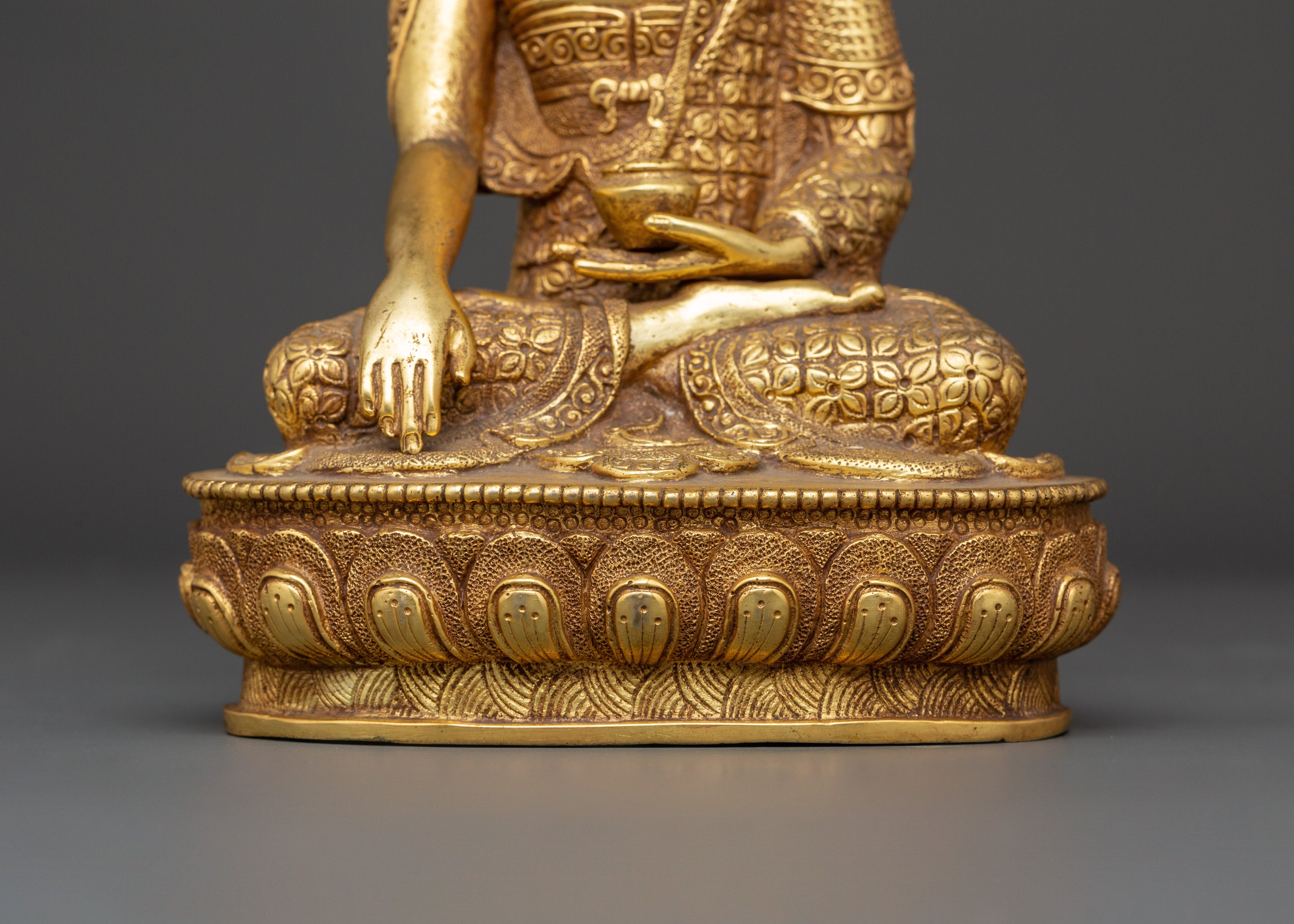 Himalayan Statue of Shakyamuni Buddha | Handcrafted Buddha Sculpture
