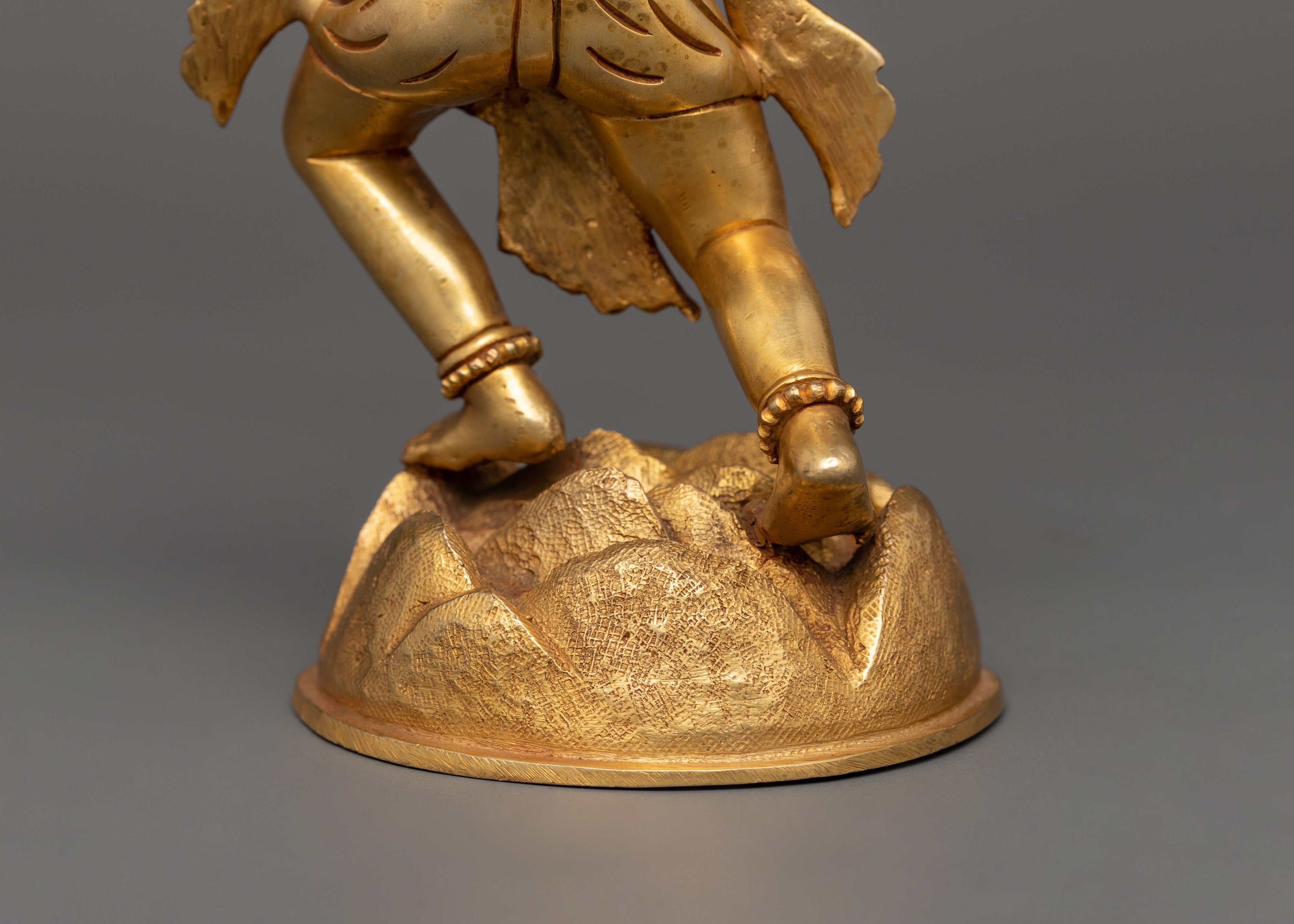 Gold Plated Hanuman Statue | Home Temple Decor