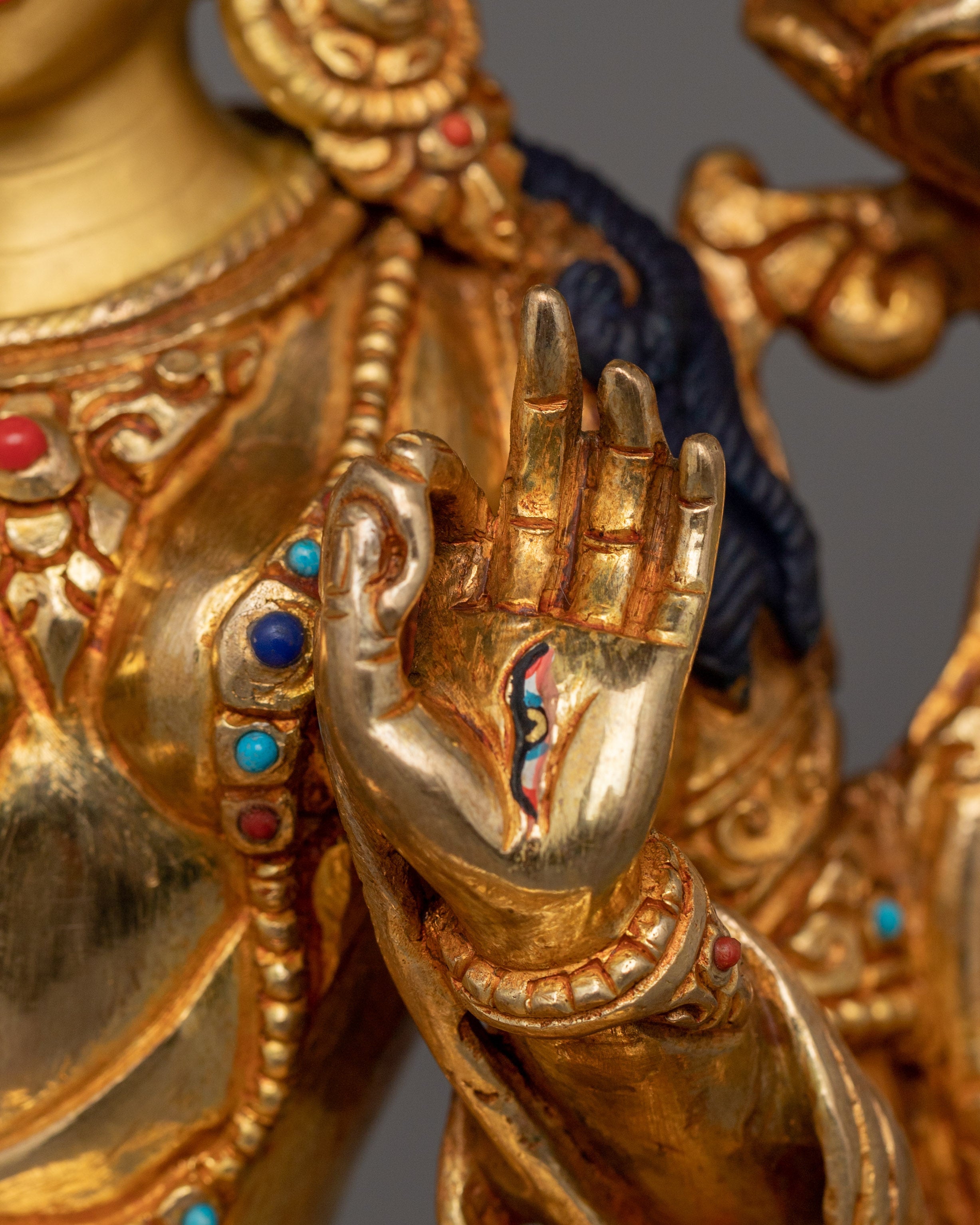 White Tara Sculpture For Meditation | The White Liberator