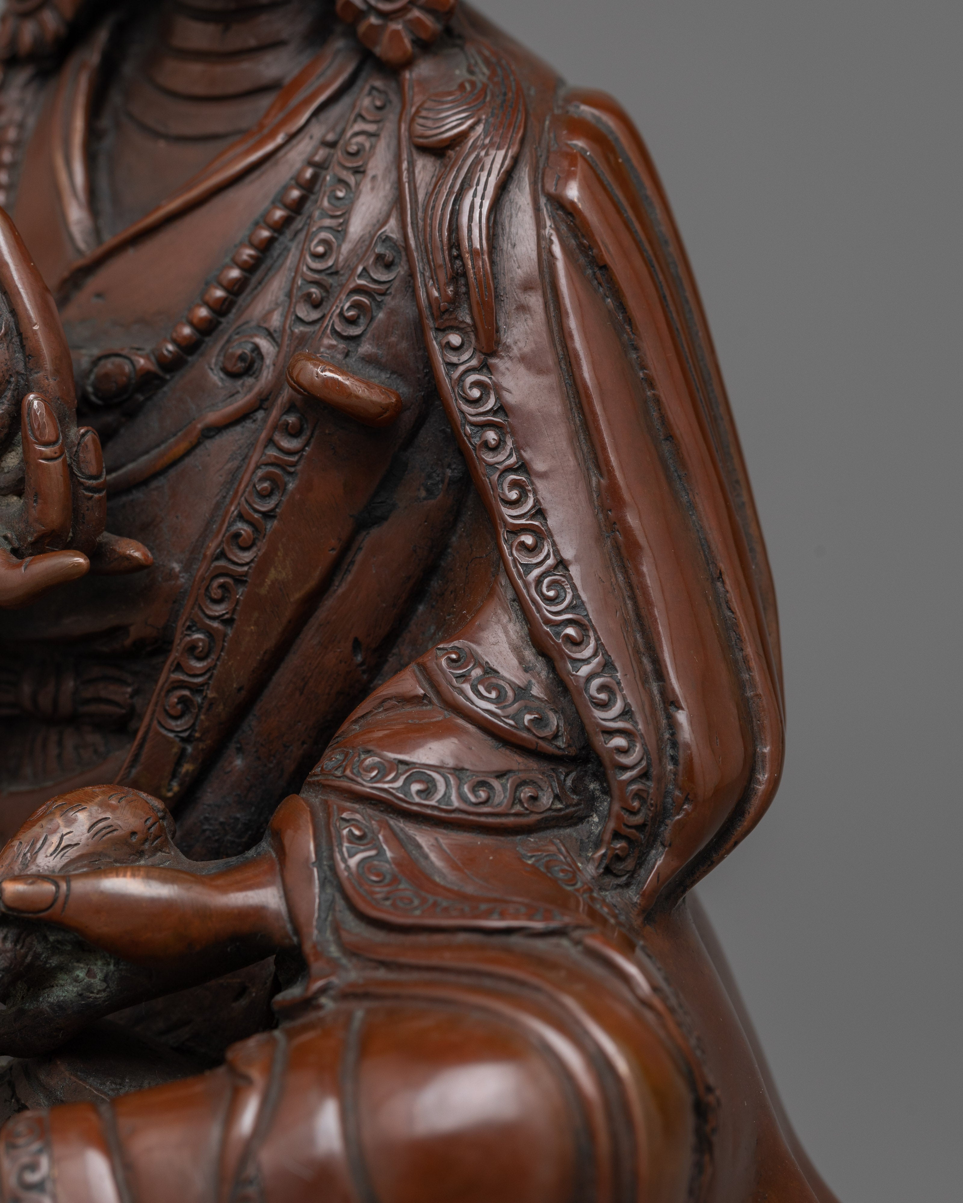 Guru Norla Statue | Invoking Prosperity and Wealth
