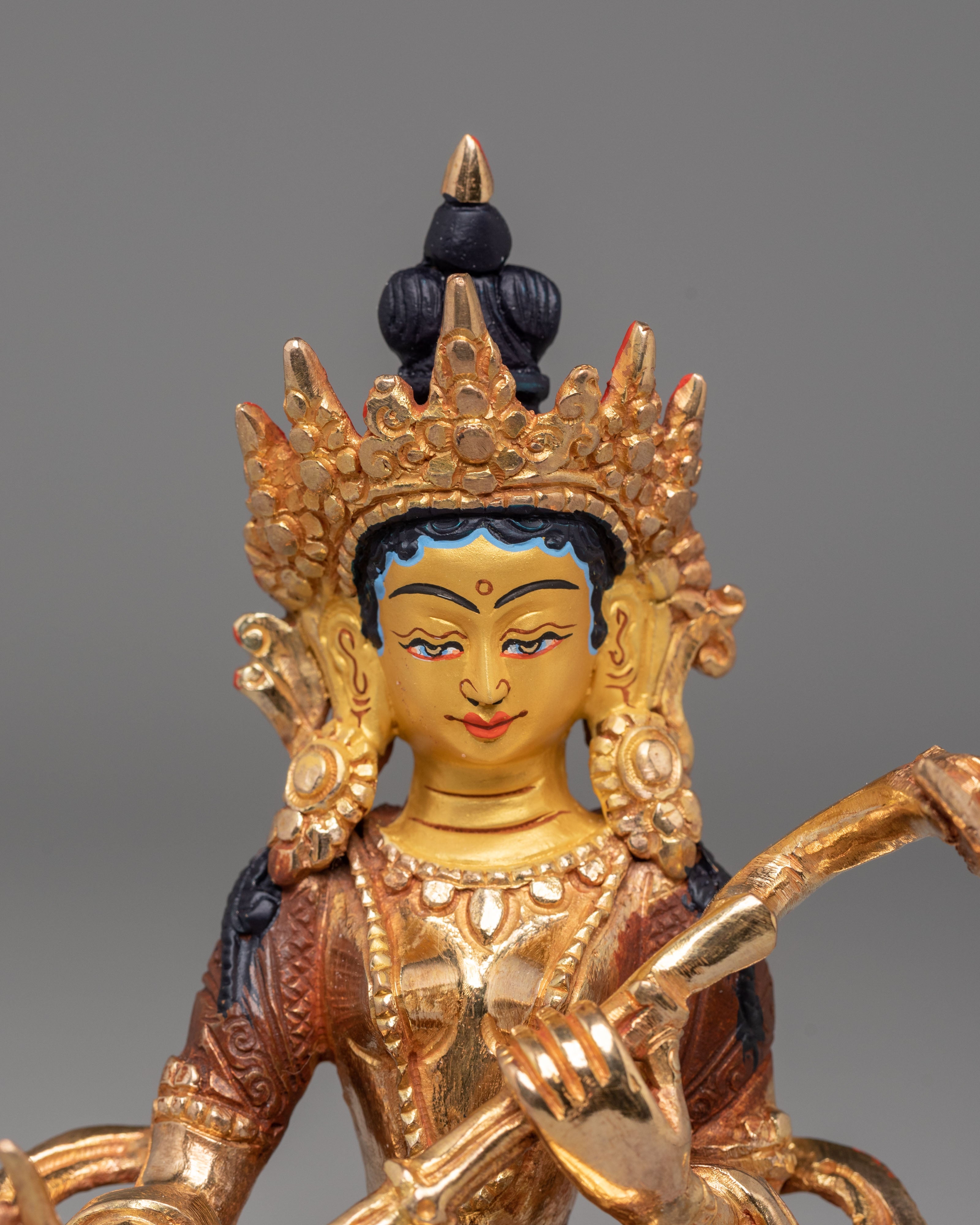 Saraswati Statue: The Goddess of Wisdom | Ideal for Sacred Shrine