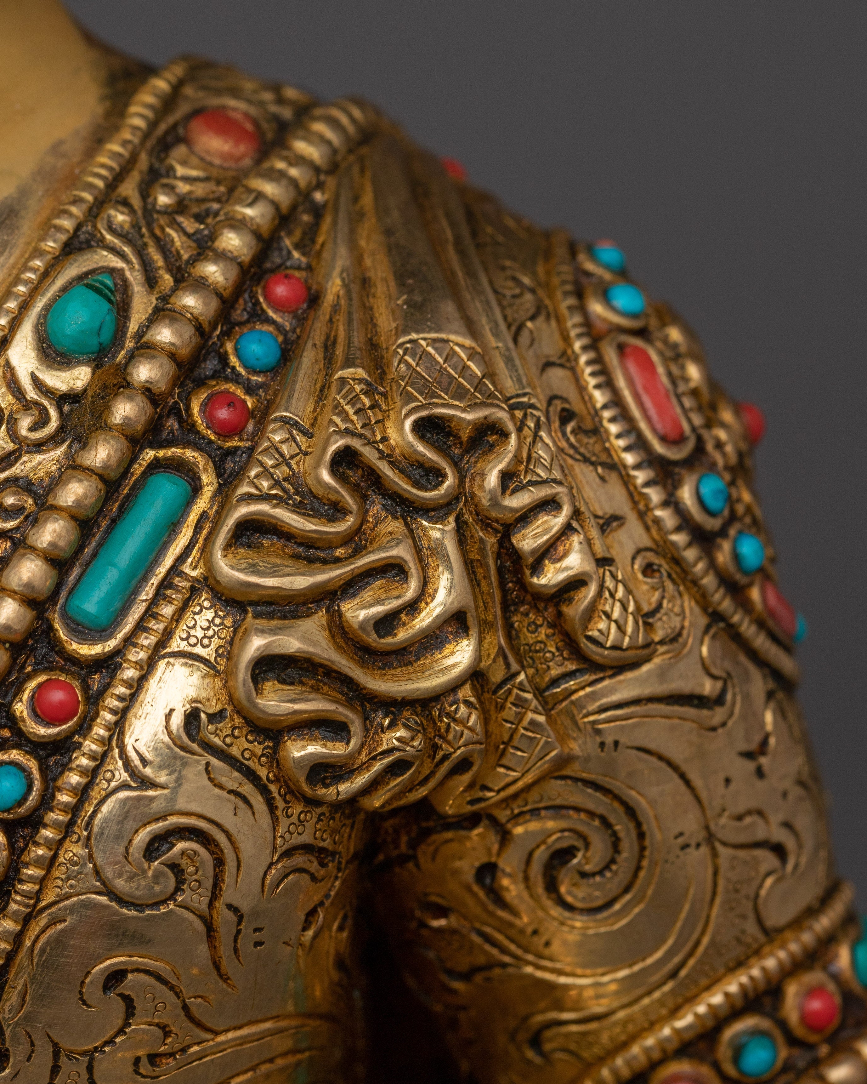 Founder of Buddhism Shakyamuni Buddha | Gautama Buddha - The Honored One