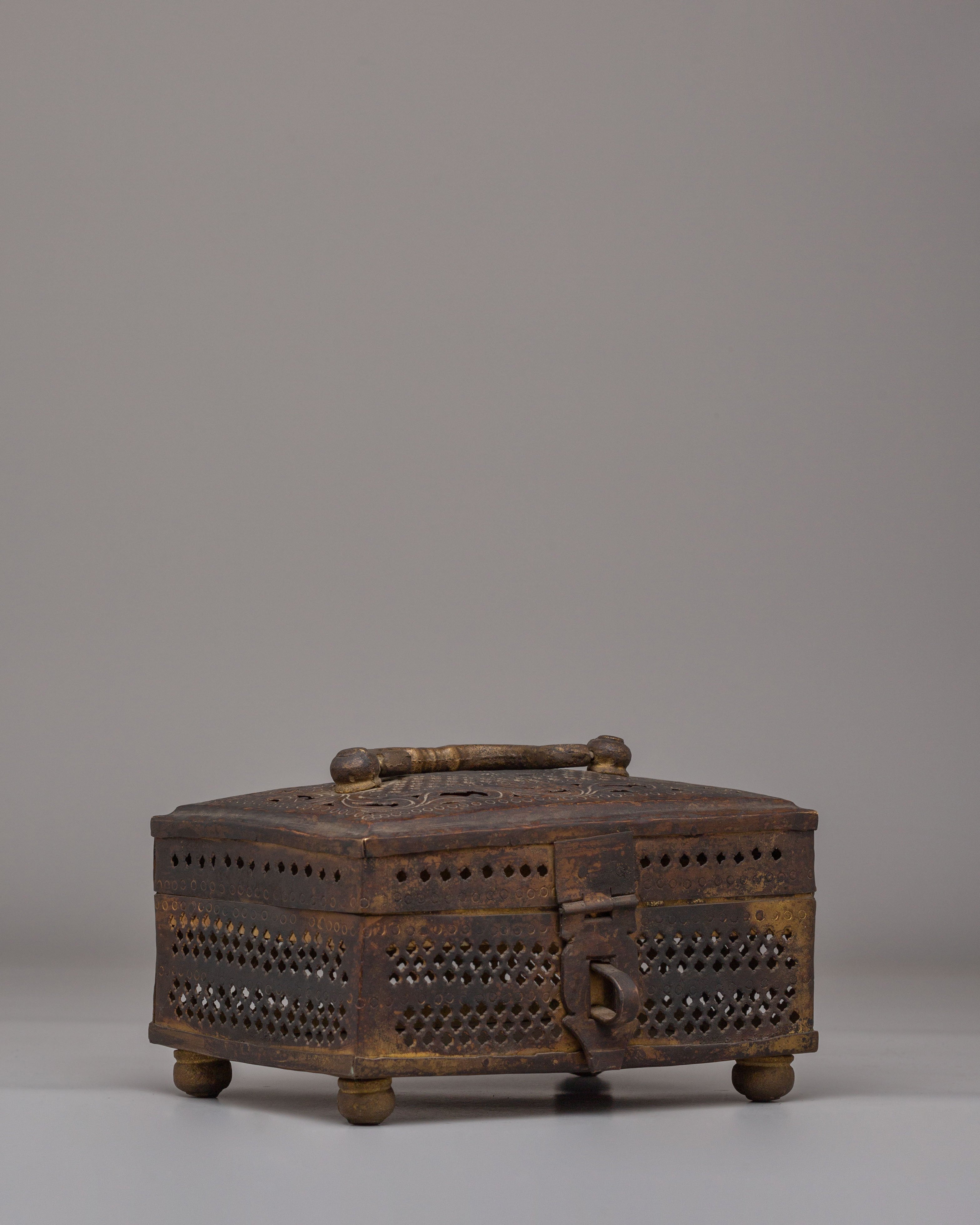 Handmade Antique Finish Box | Copper Box with Gold Plating