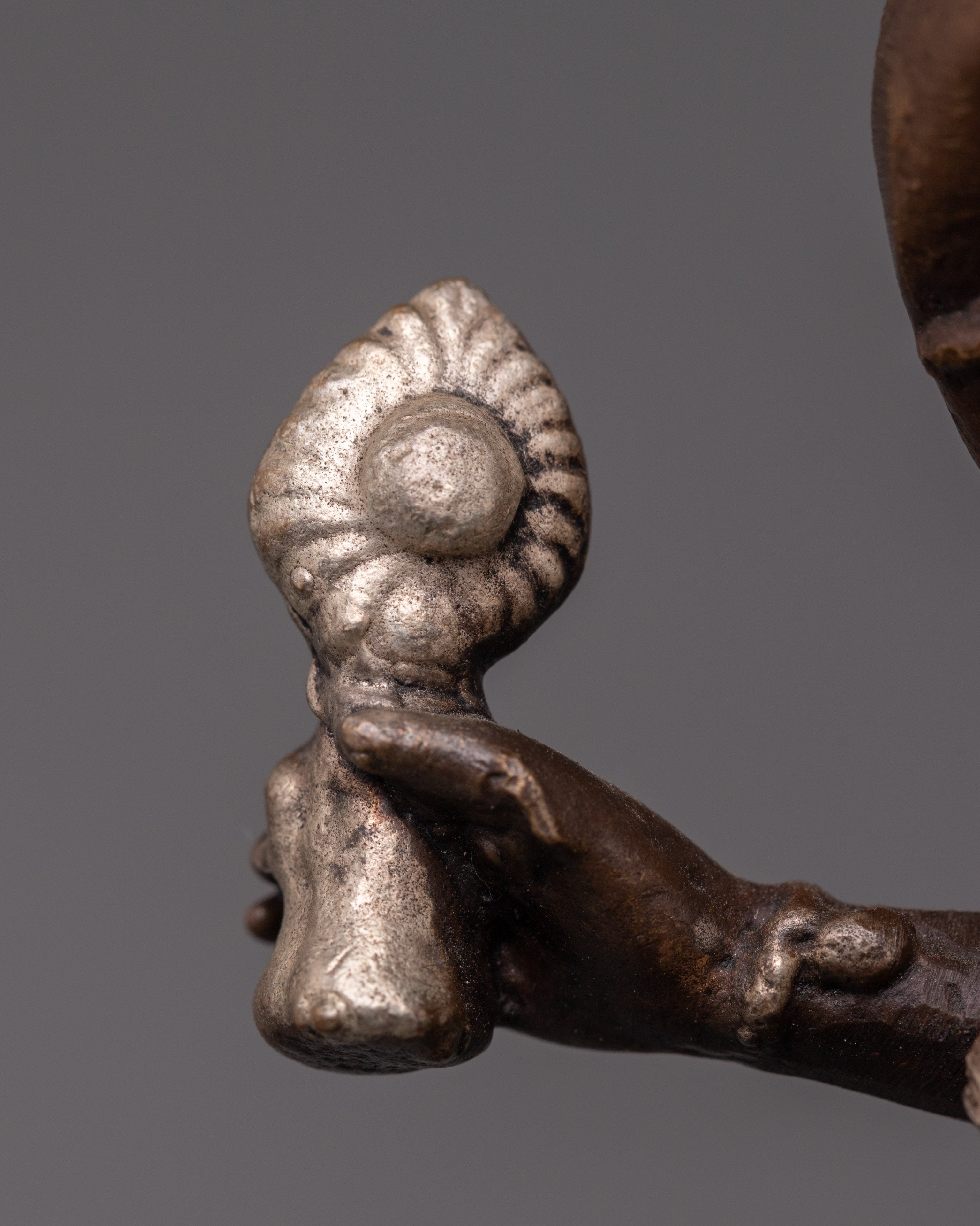 Tibetan goddess Vasudhara Statue | Symbol of Wisdom