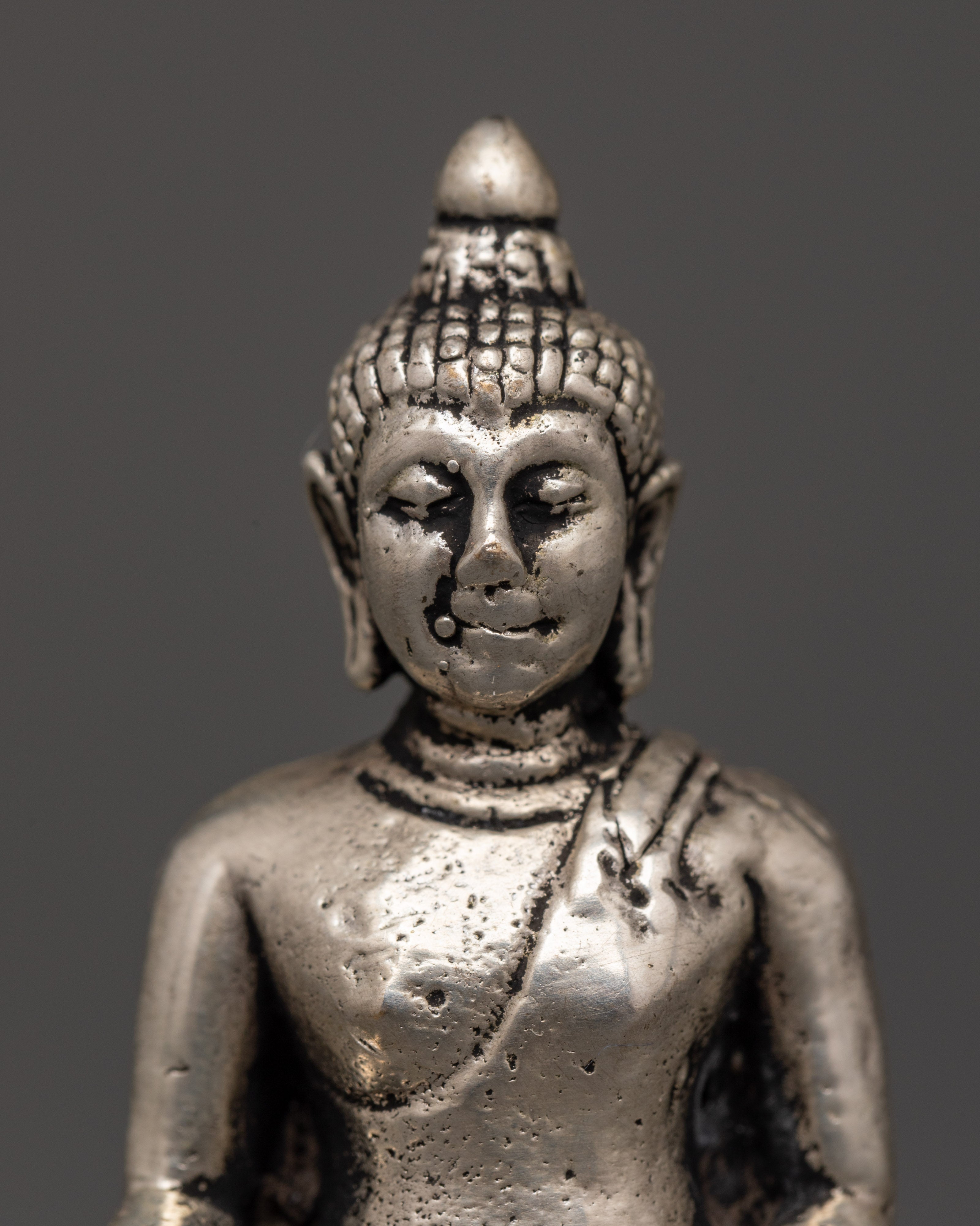 Shakyamuni Buddha for Meditation Altar | Small Buddhist Sculpture