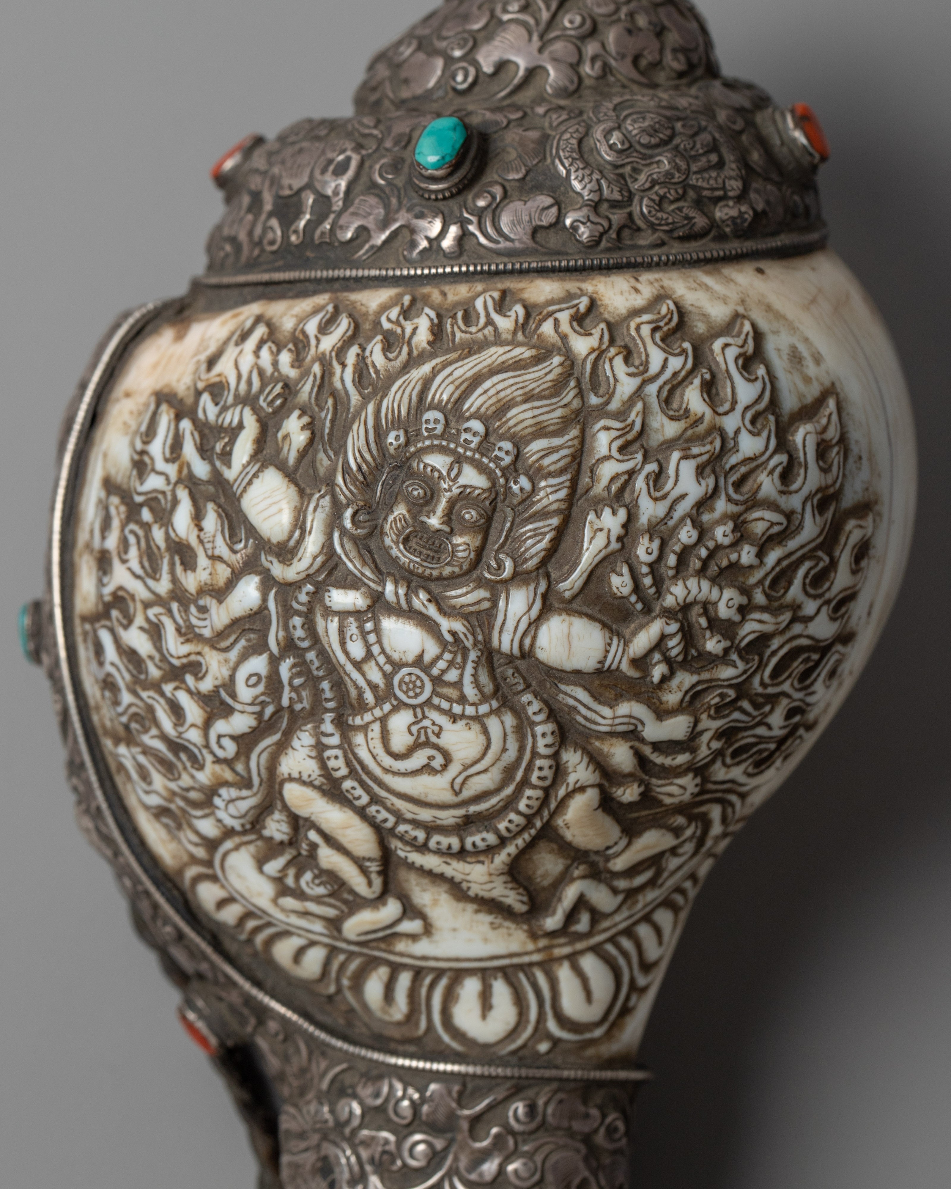 Silver plated Sankha | Symbolizing Spiritual Purity and Divine Connection