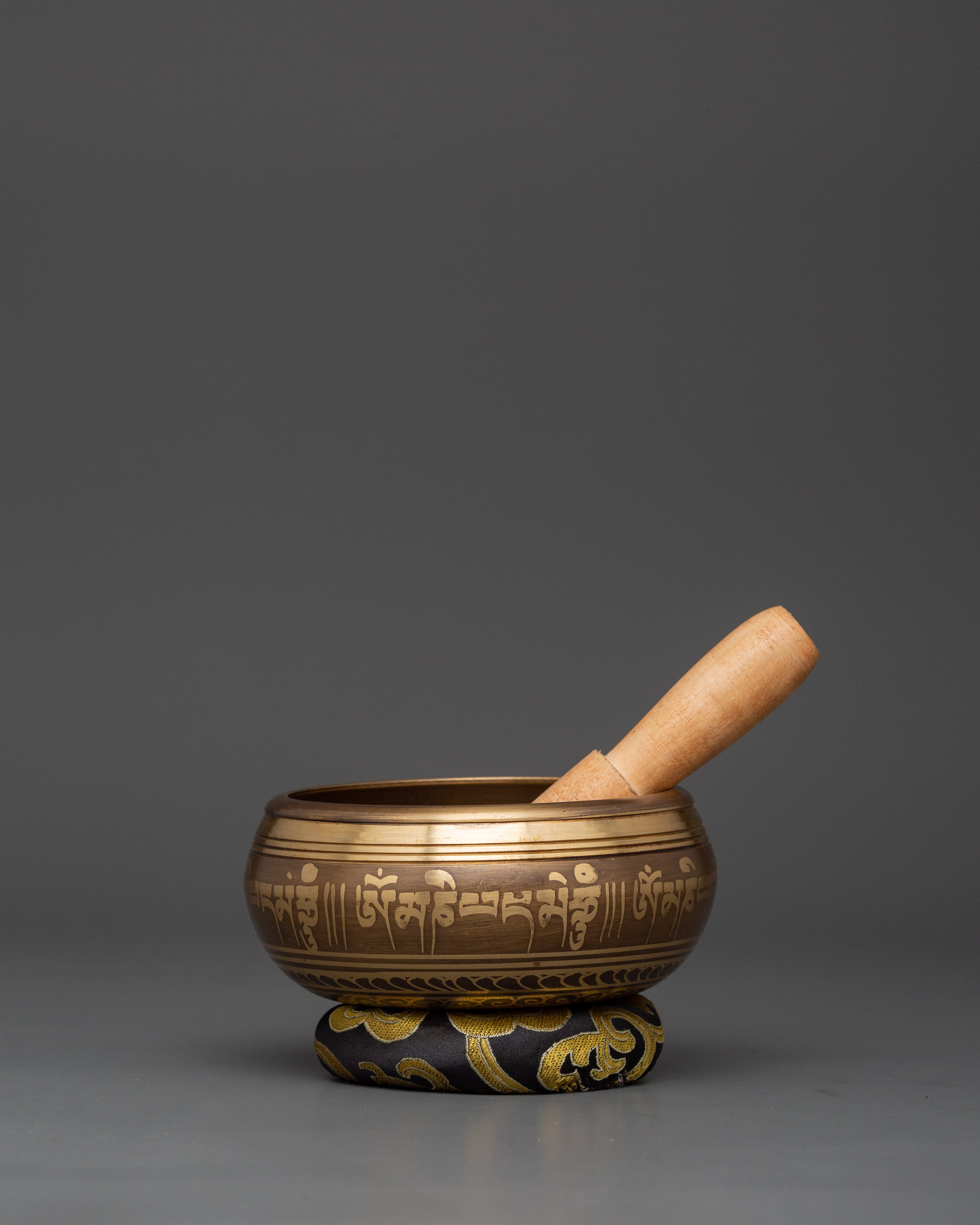 Singing Bowl with Five Buddhas Engraved | Tibetan Bowl with Cushion & Wooden Mallet