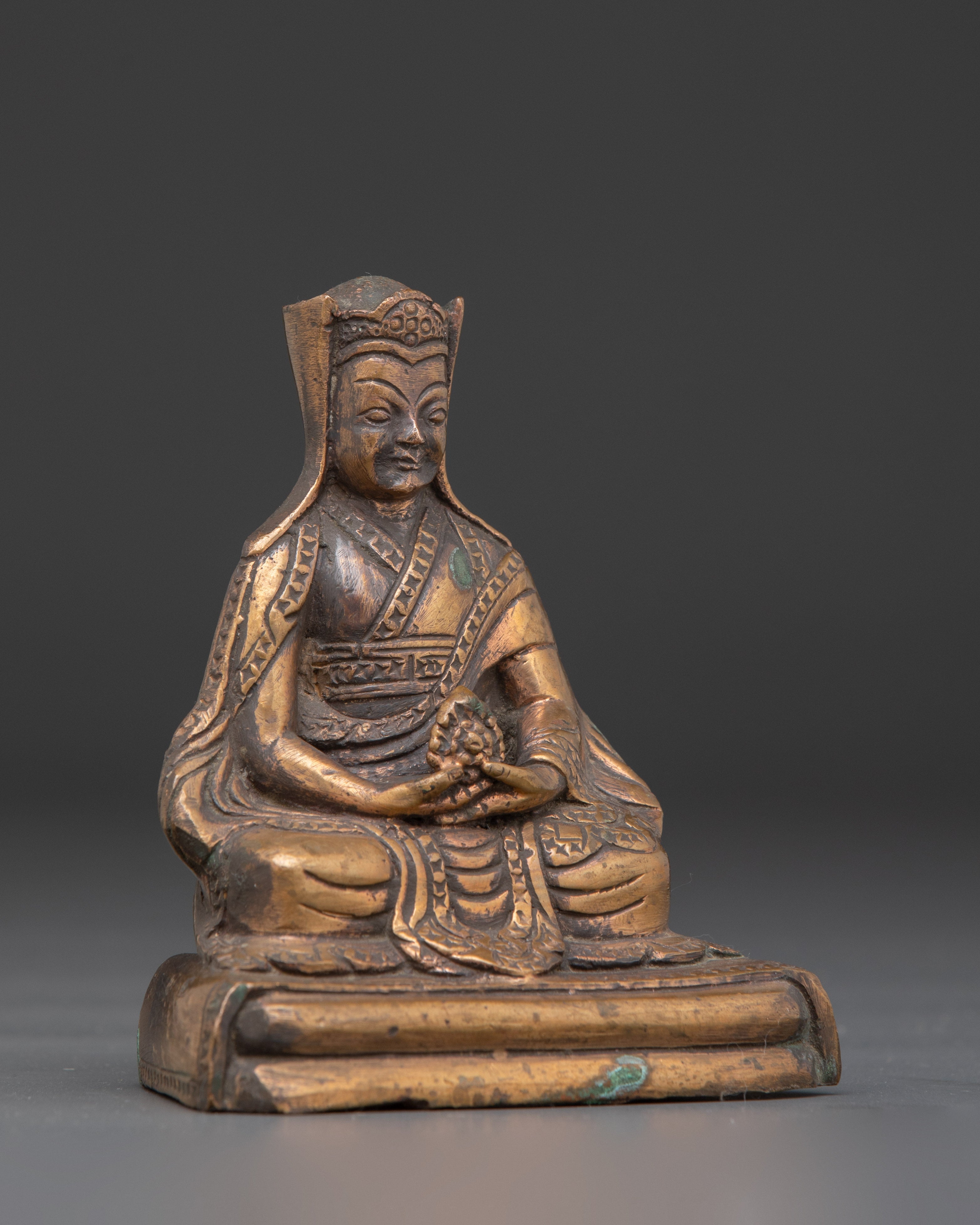 Spiritual Master Gompopa Statue | Tibetan Buddhist Art