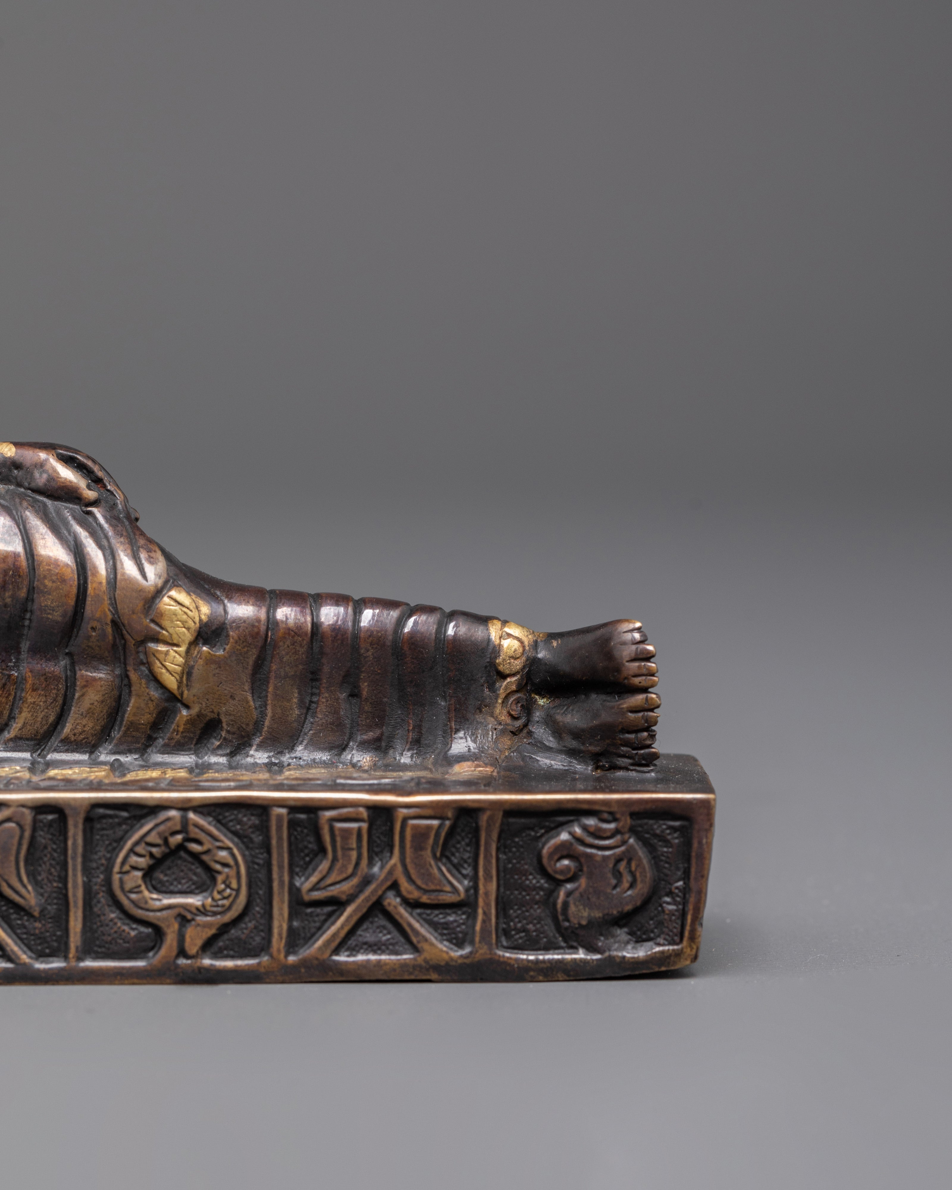 Tibetan Sleeping Buddha Statue | A Symbol of Enlightened Sleep