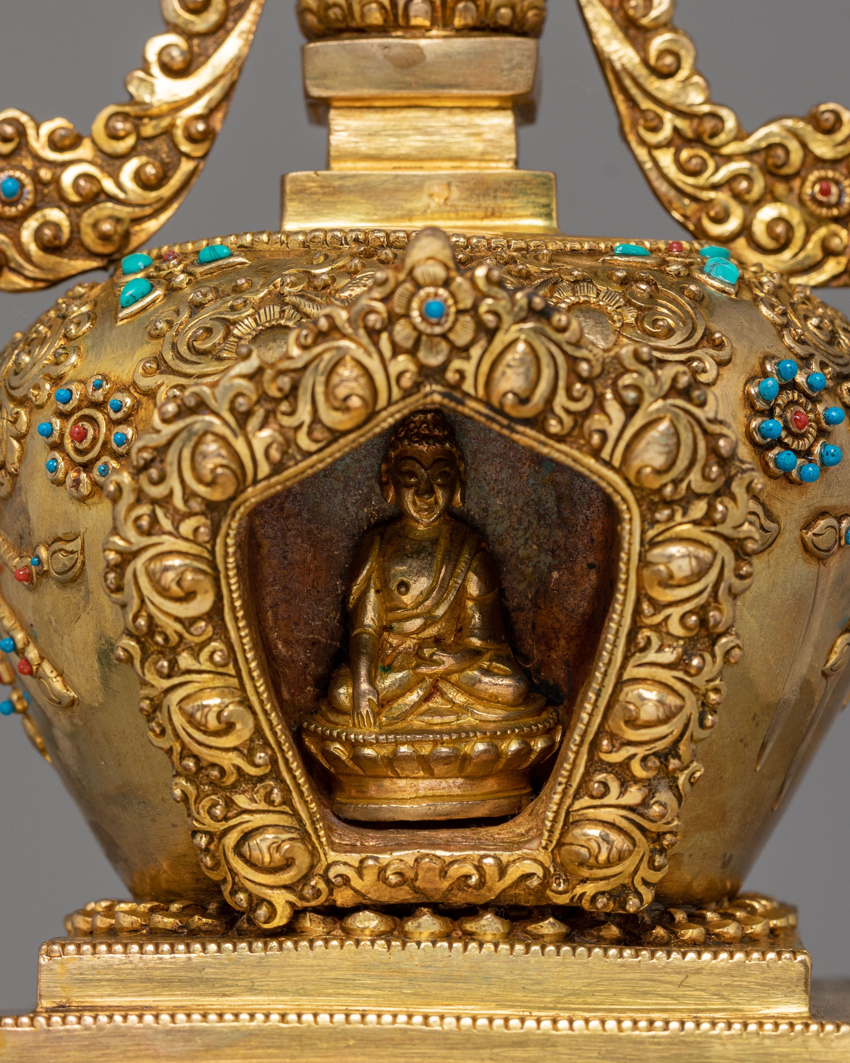 Sacred Tibetan Buddhist Stupa | Gilt Copper Meditation Shrine