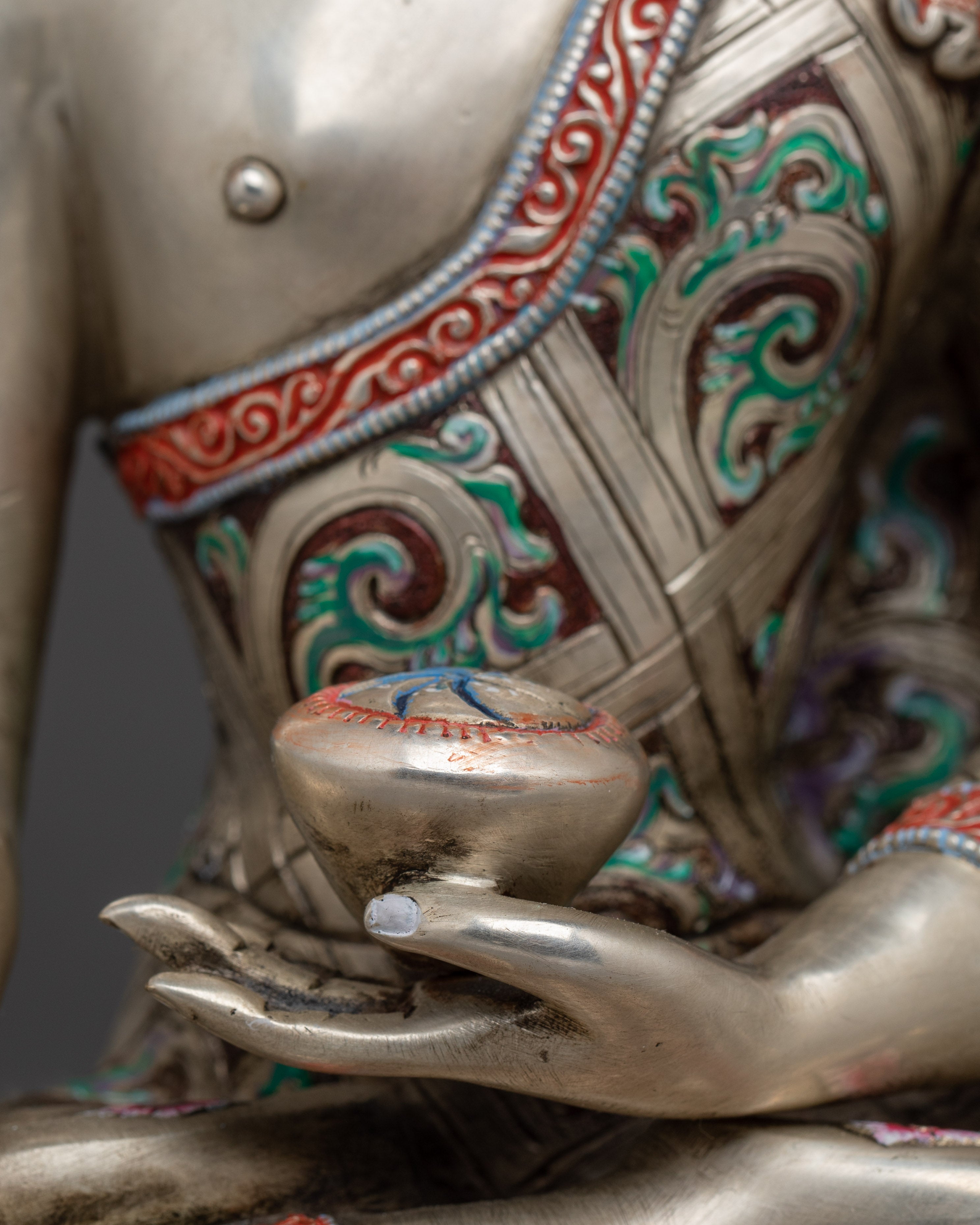 Tibetan Historical Buddha Statue | Symbolizing Enlightenment and Inner Peace