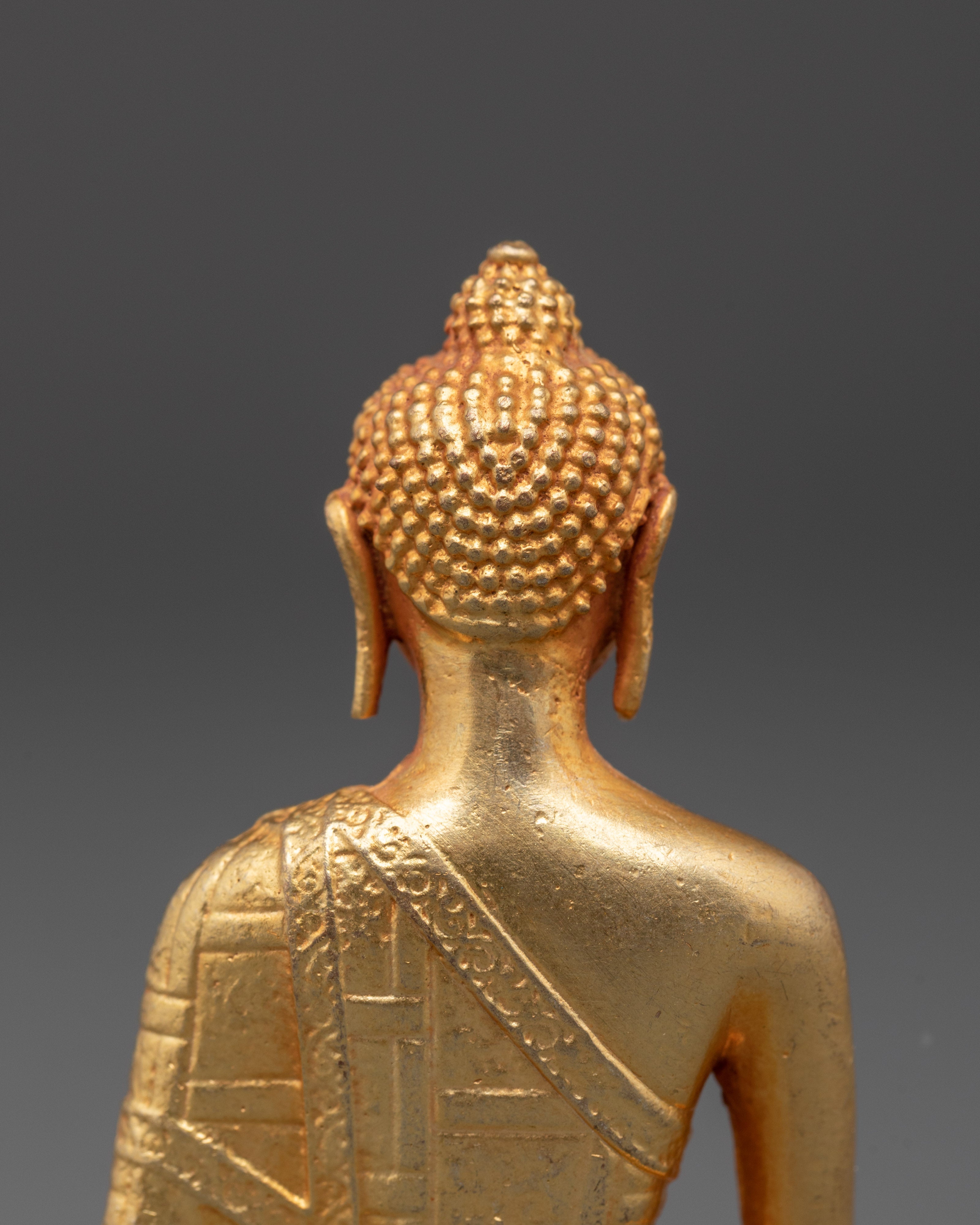 Spiritual Buddha Shakyamuni Statue Gold Plated Statue