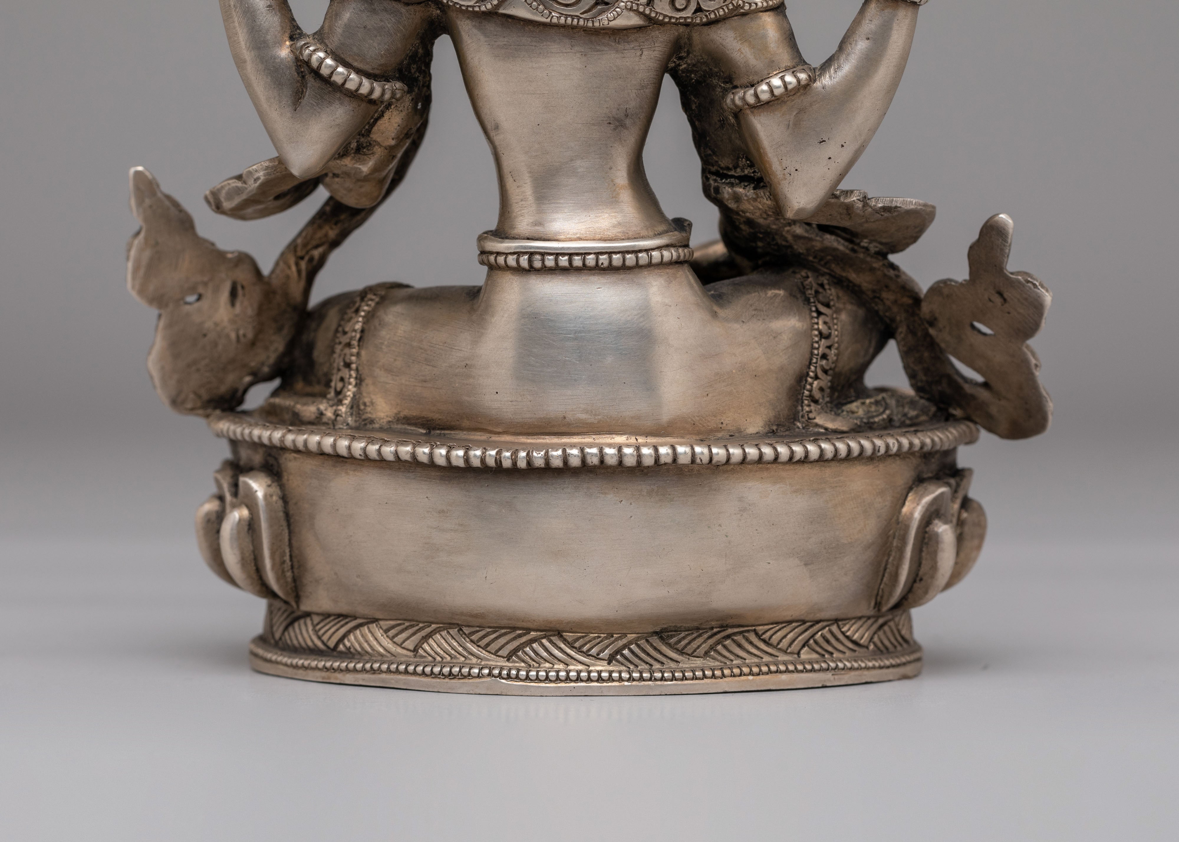 Sacred Saraswati Statue | Hindu Goddess of Knowledge