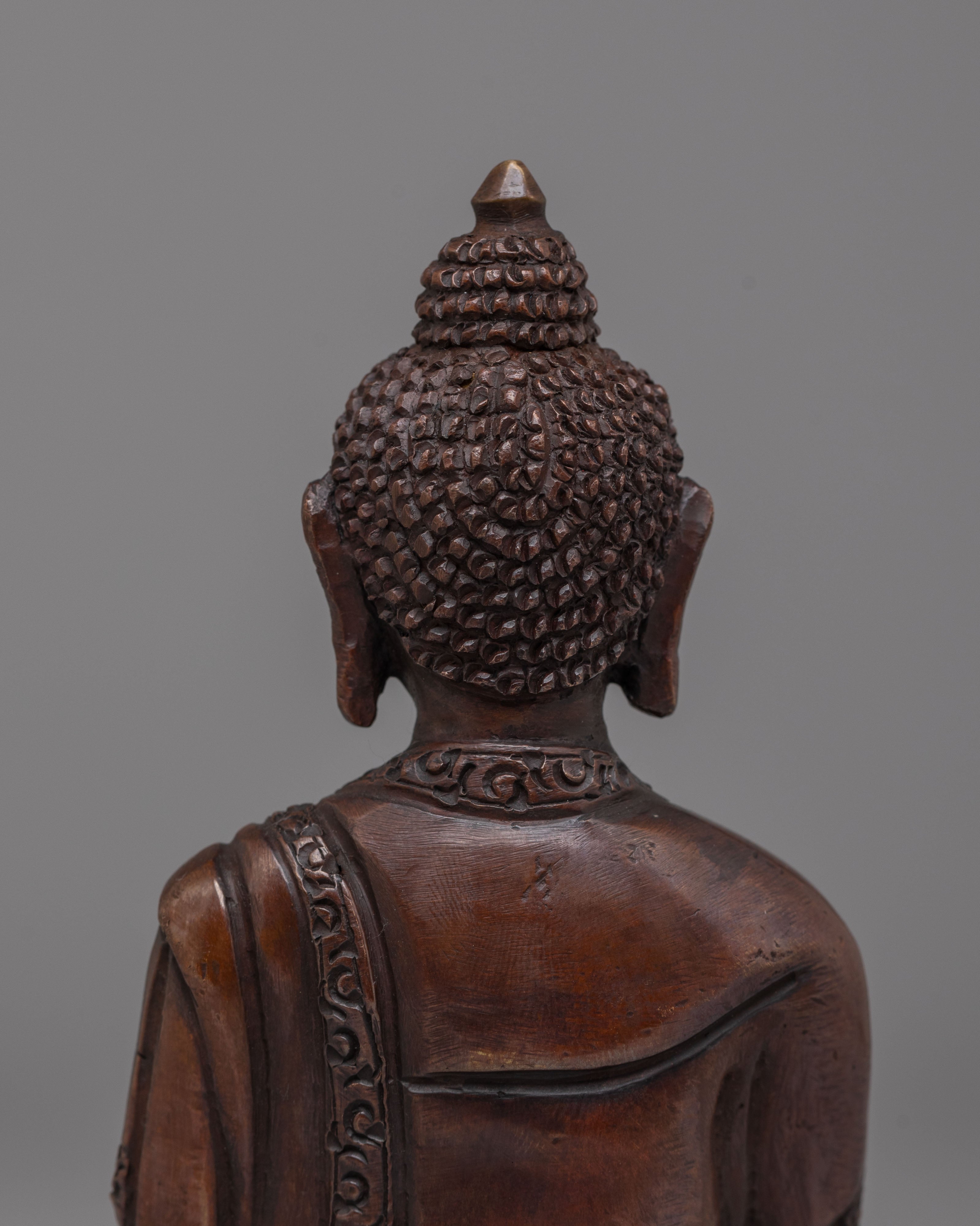 Traditional Buddha Shakyamuni Statue | Symbol of Enlightenment