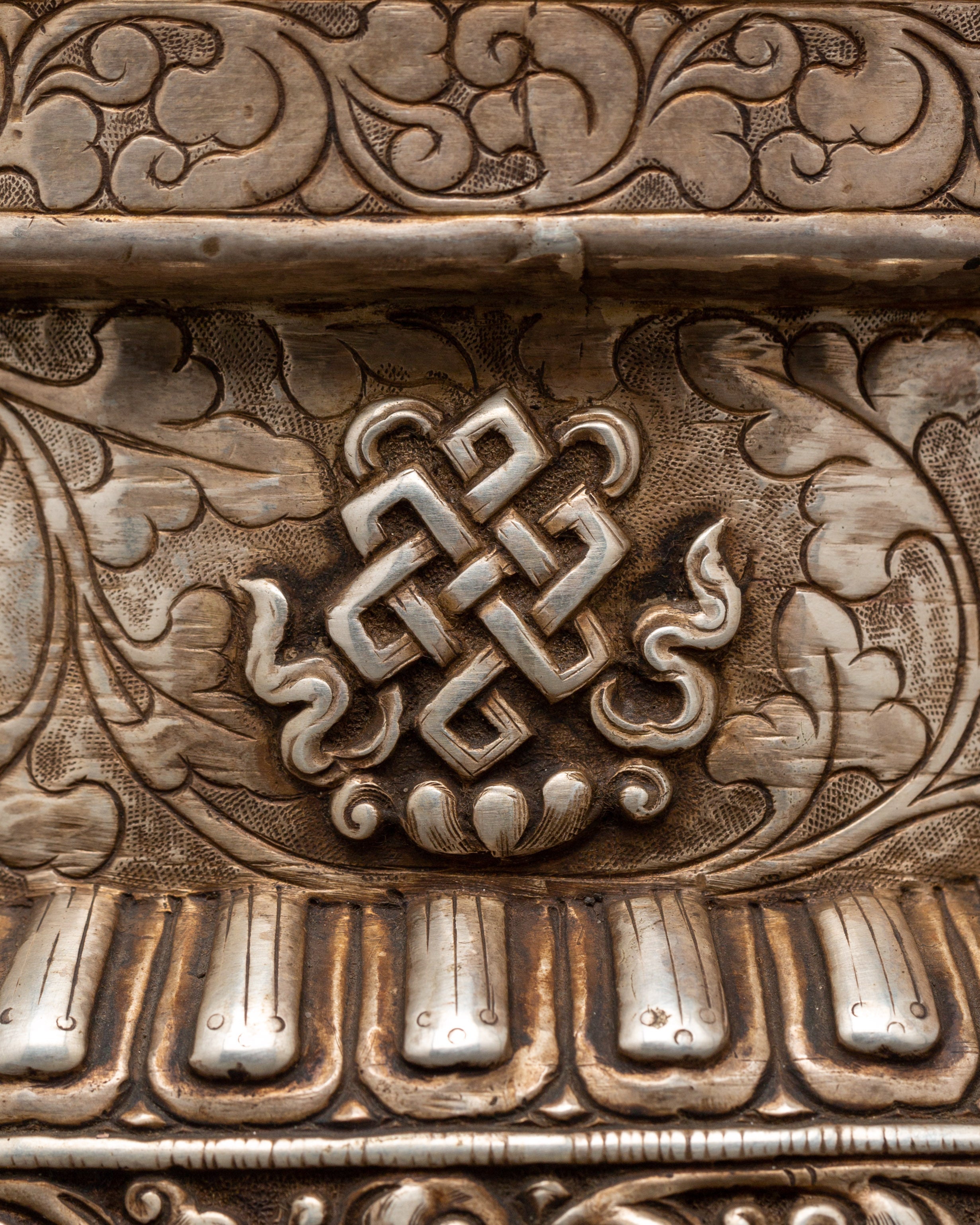 Conch with Auspicious Symbols | Handcrafted Silver & Crystal Tibetan Ritual Item