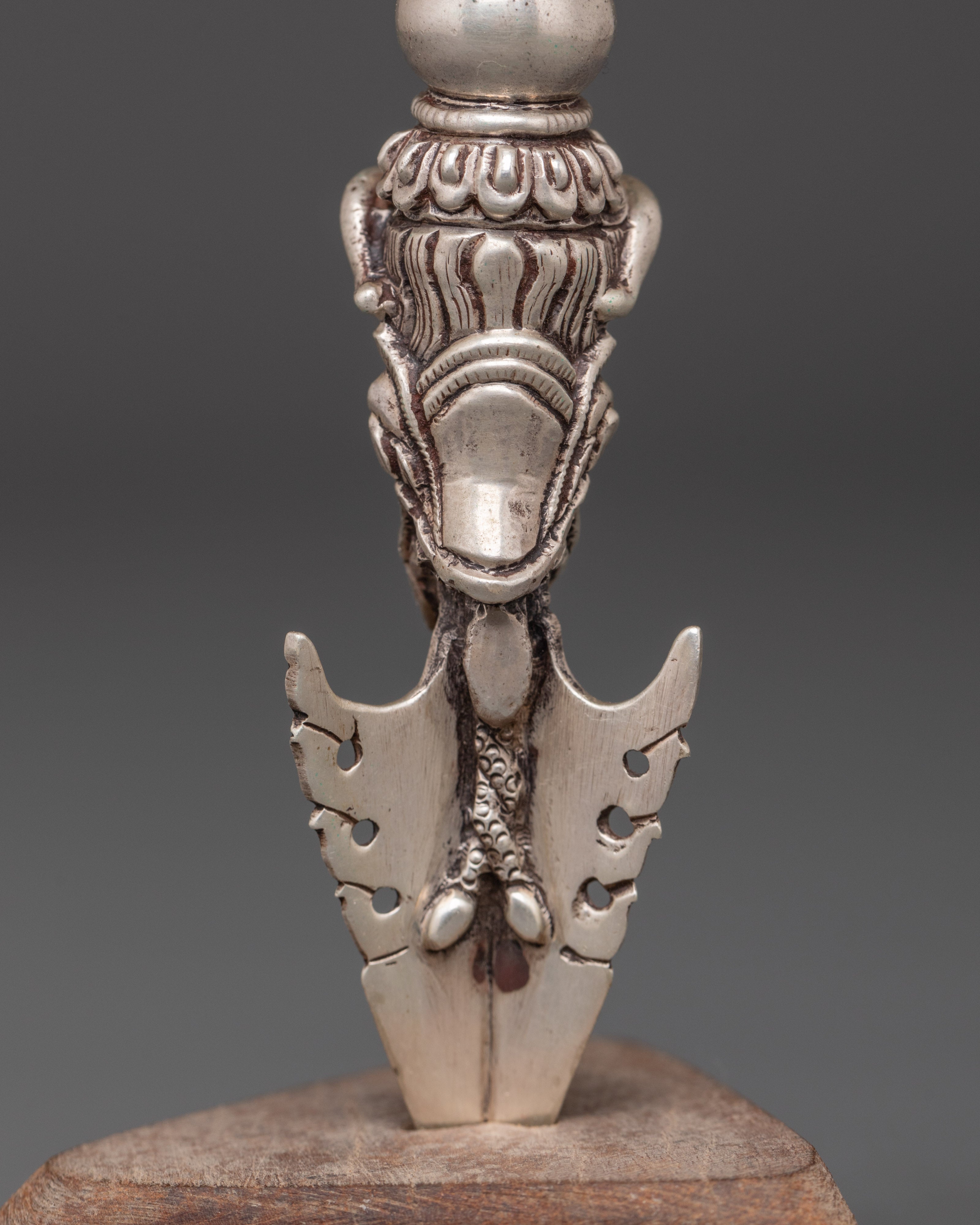 Silver Ritual Dagger | Blade of Liberation