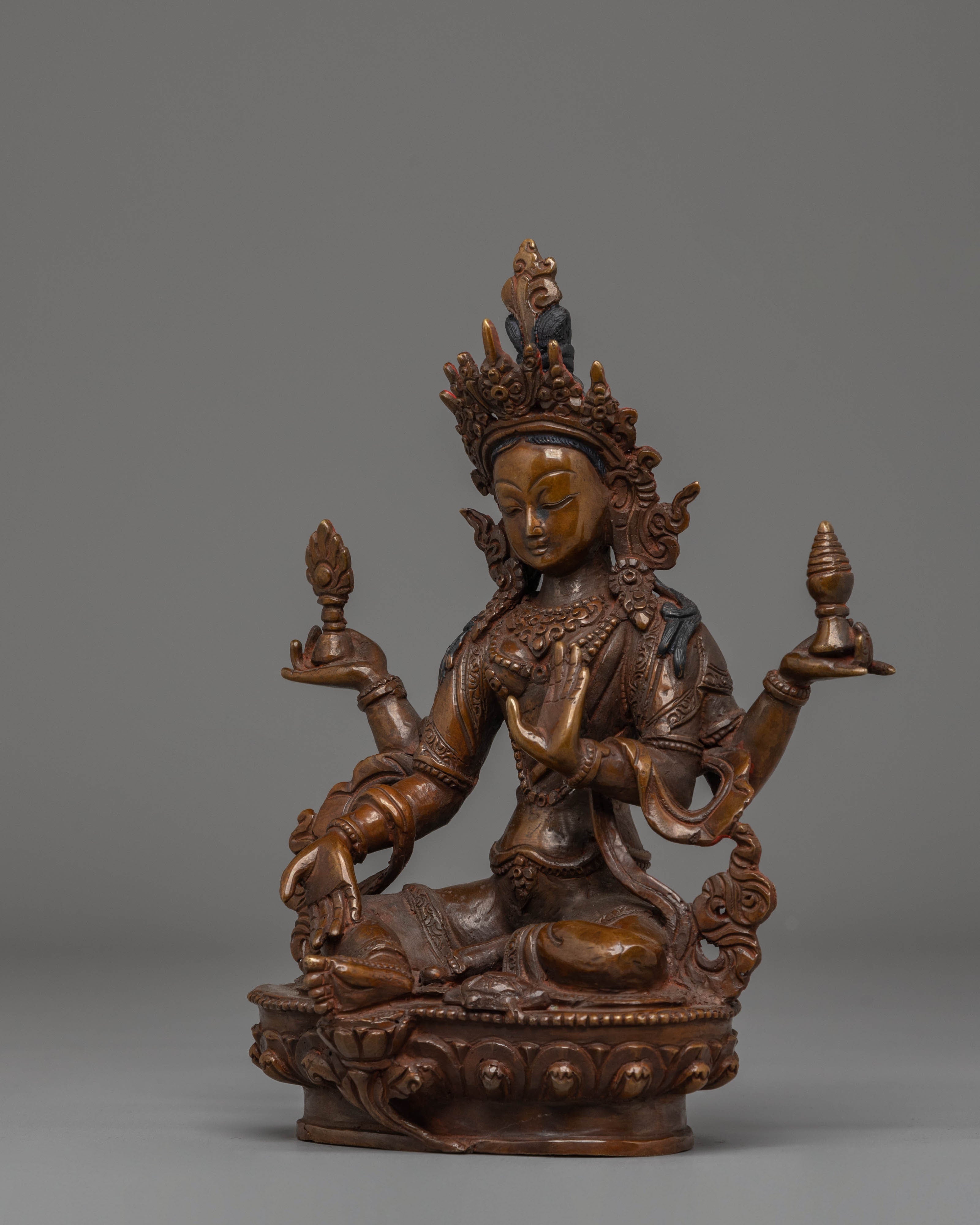 Hindu Deity Laxmi Goddess Statue for Dharma Decor