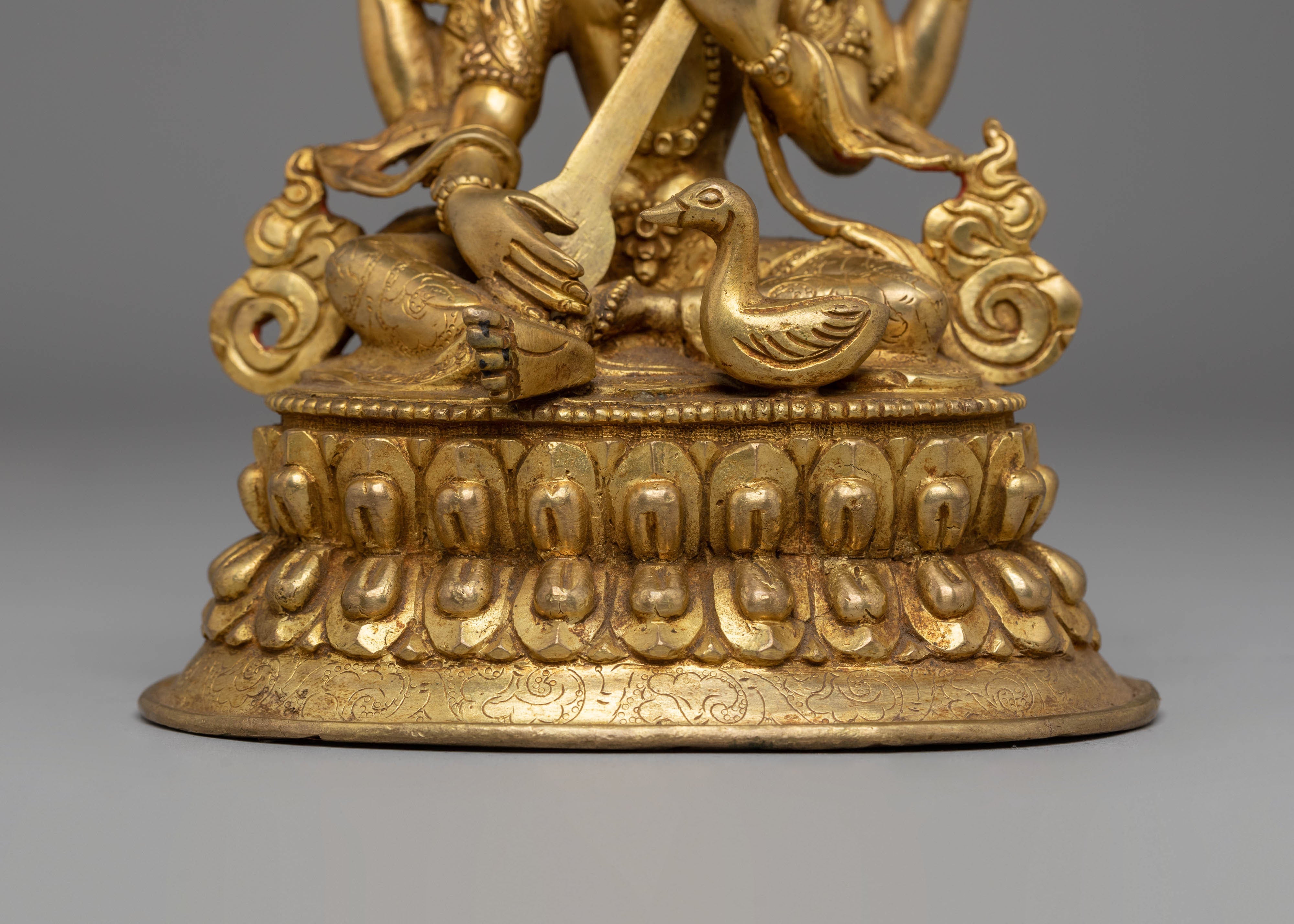 Saraswati Sculpture for Decor: The Goddess of Wisdom