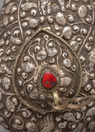 Tibetan Religious Snuff Bottle | A Sacred Ritual Vessel