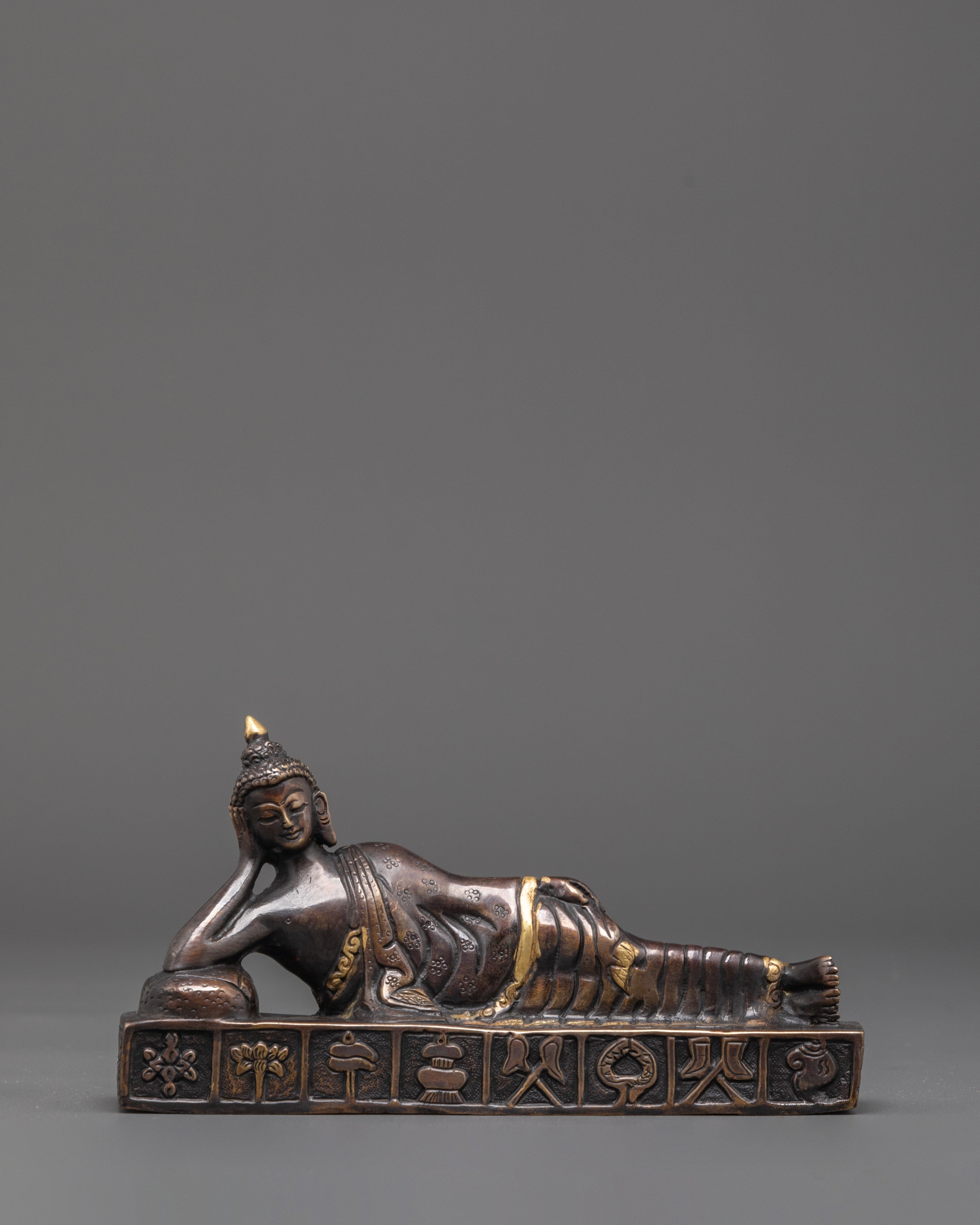 Tibetan Sleeping Buddha Statue | A Symbol of Enlightened Sleep