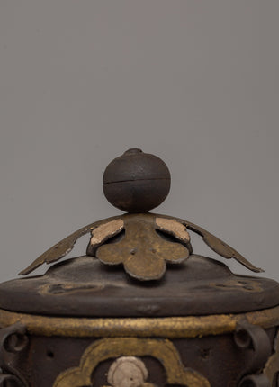 Handcrafted Iron Incense Burner | Ideal for Rituals and Relaxation