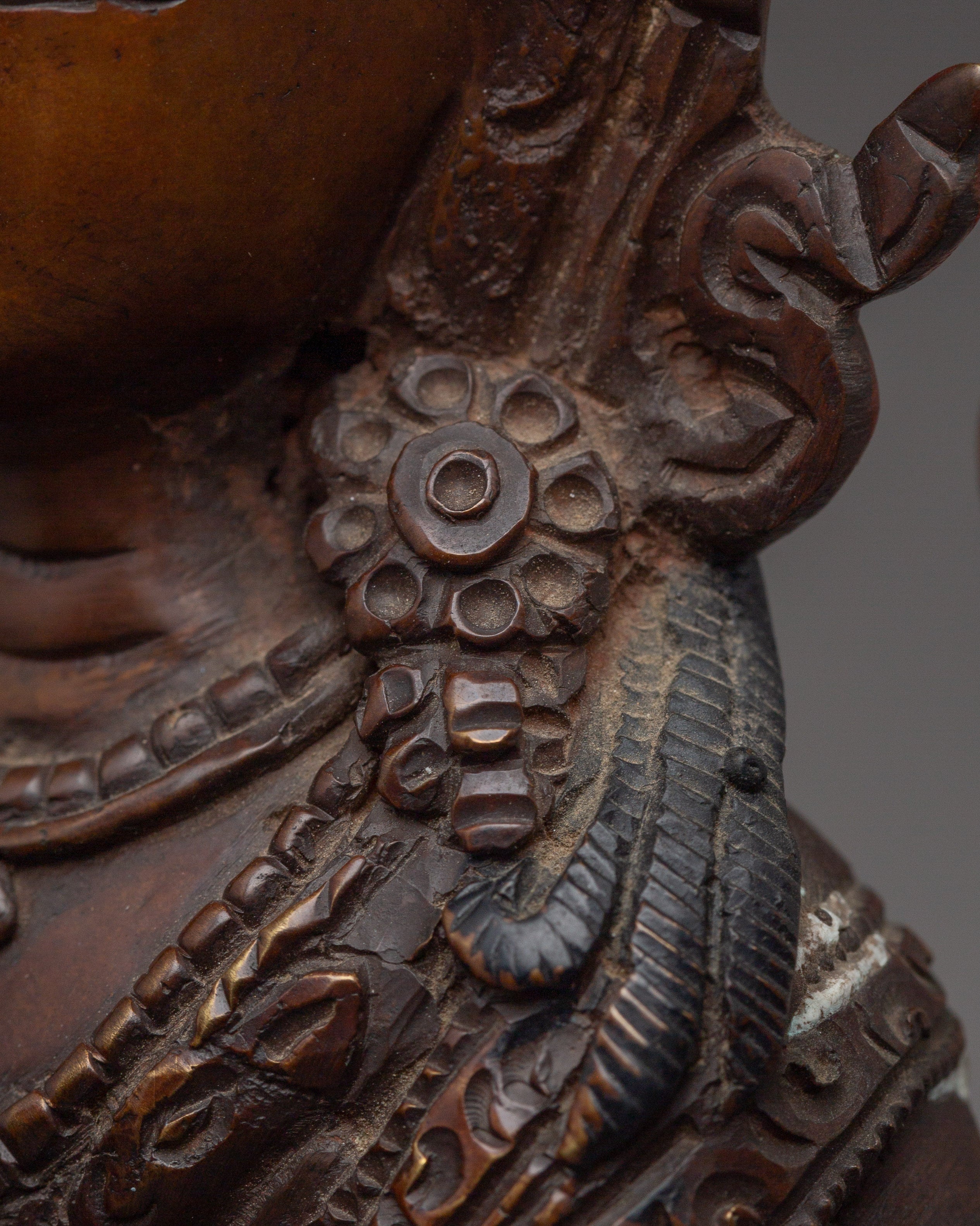 Himalayan Four Armed Chenrezig Statue | Avalokiteshvara Buddha of Compassion