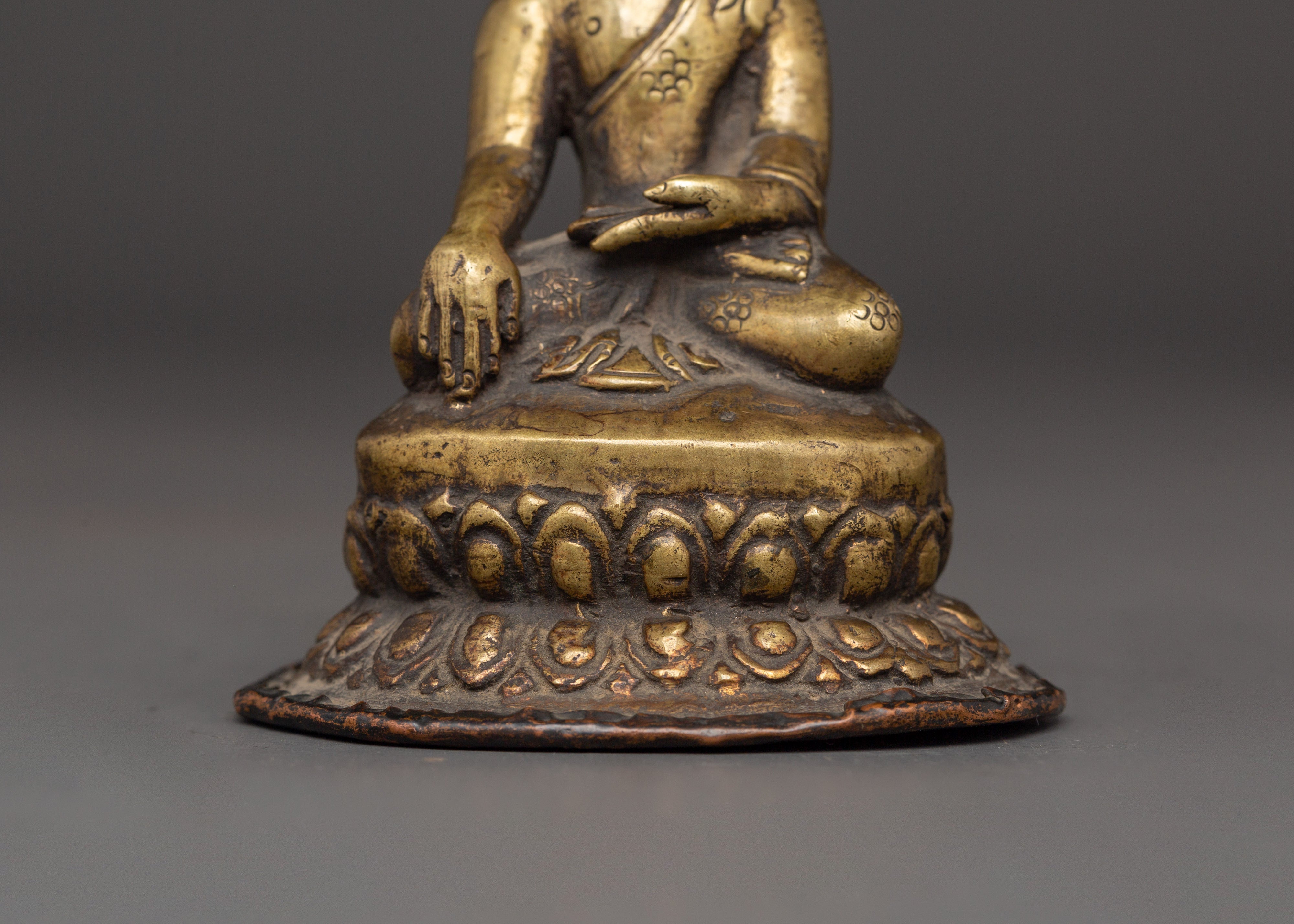 Shakyamuni Buddha Statue with Throne | Sacred Buddhist Altar Decor for Enlightenment