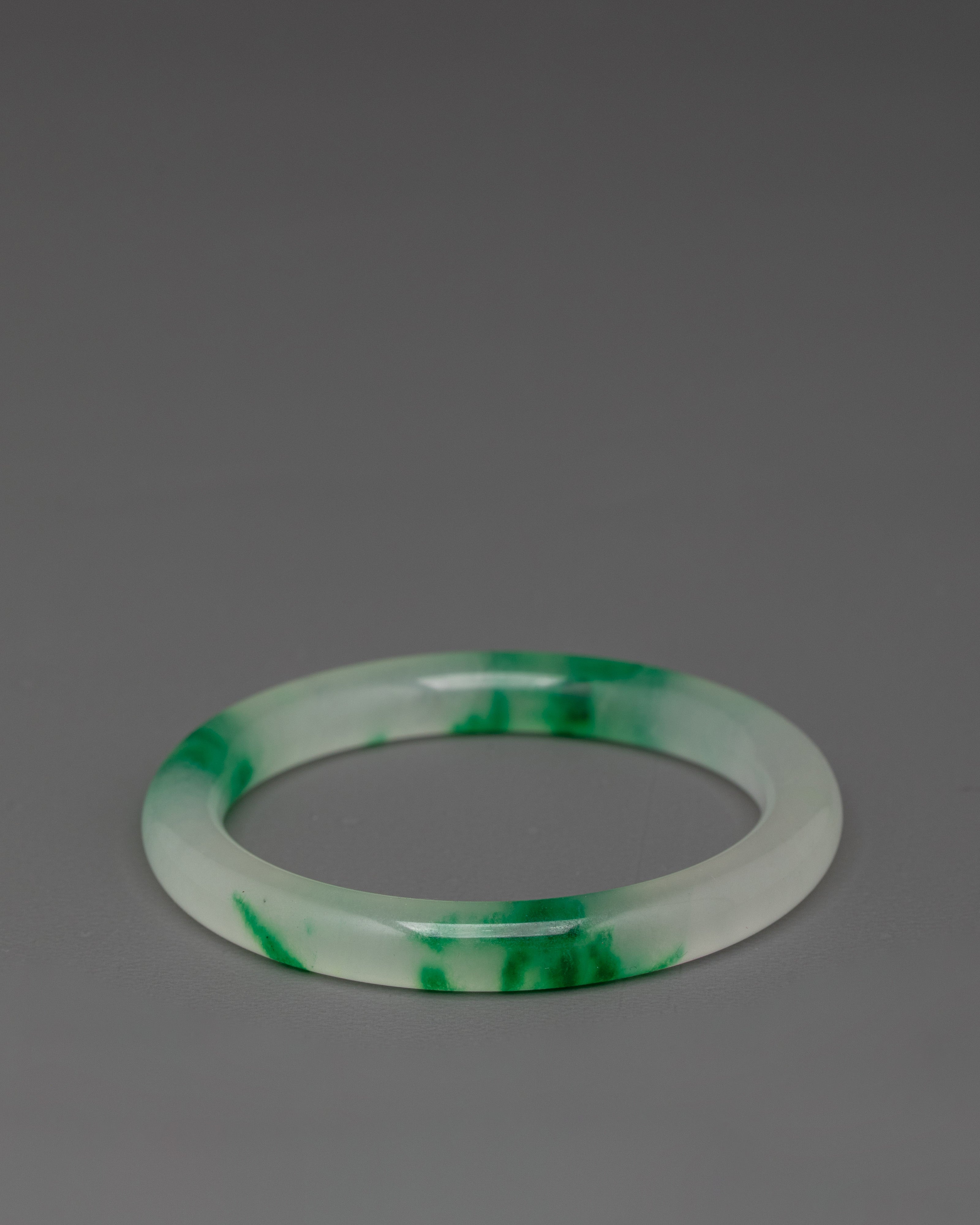 Tibetan Jade Bracelet | for Spiritual Healing