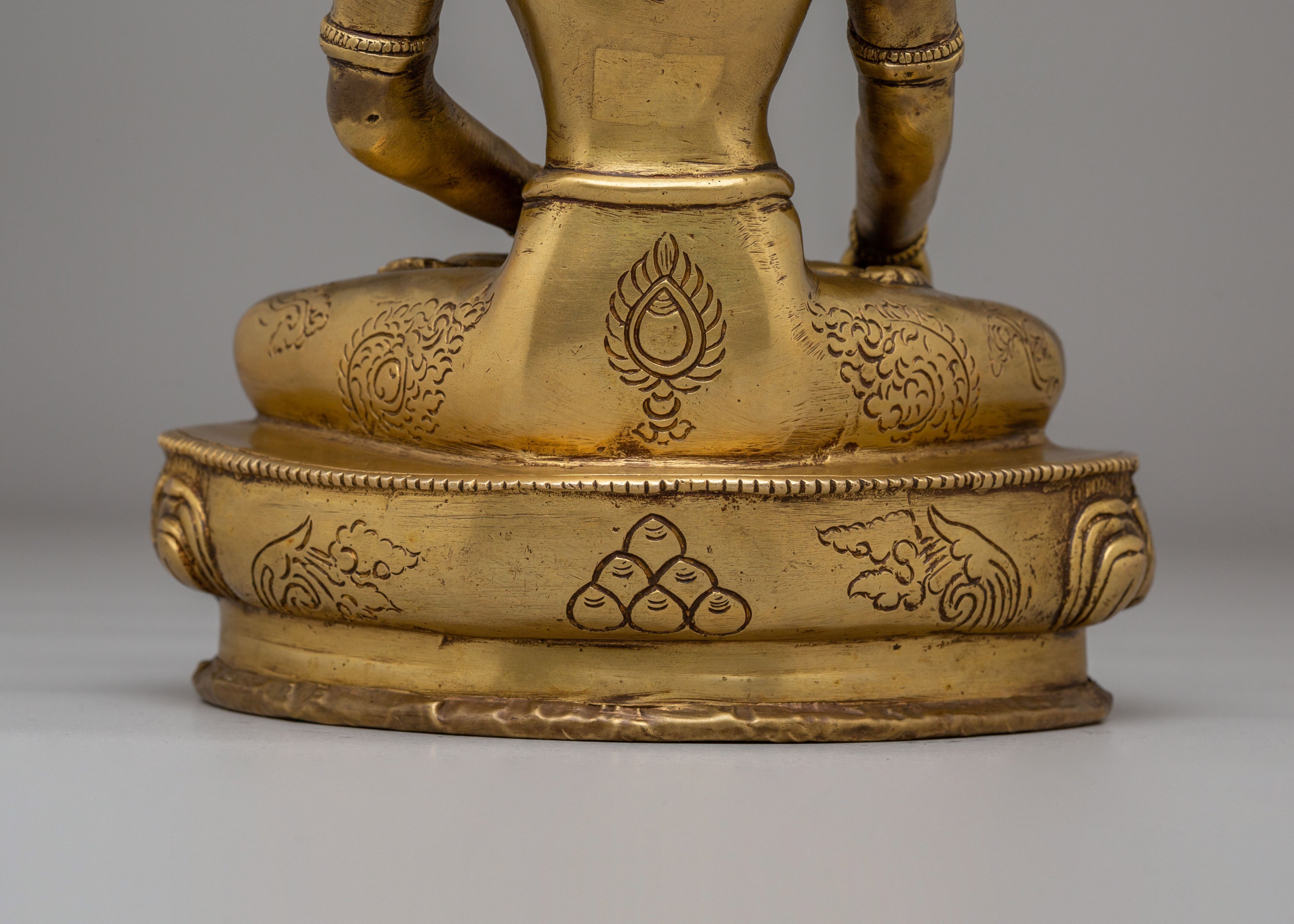 Tibetan Crowned Shakyamuni Buddha Statue | Himalayan Handmade Artwork