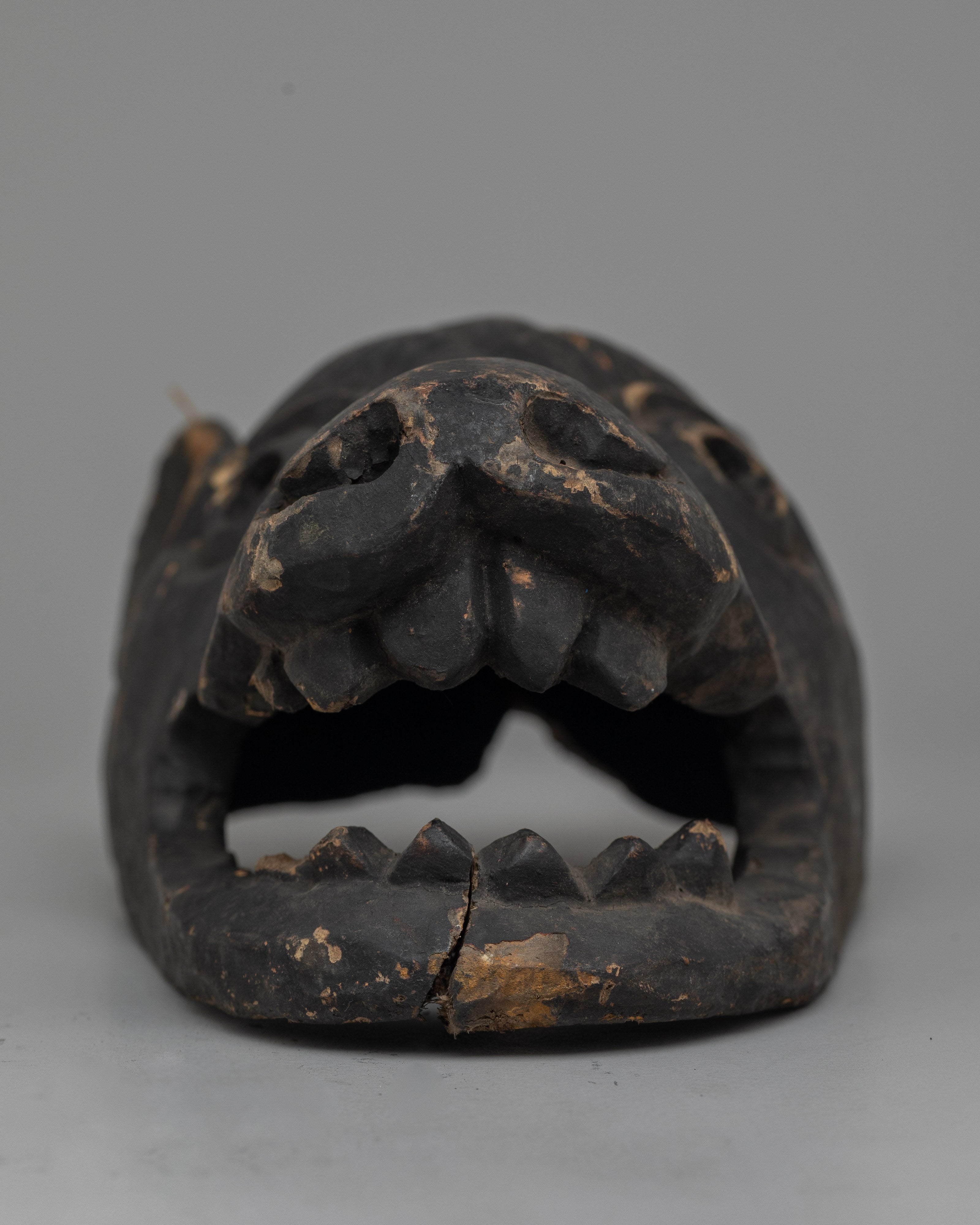 Animal Vintage Wood Mask | Bringing Nature's Beauty into Your Home