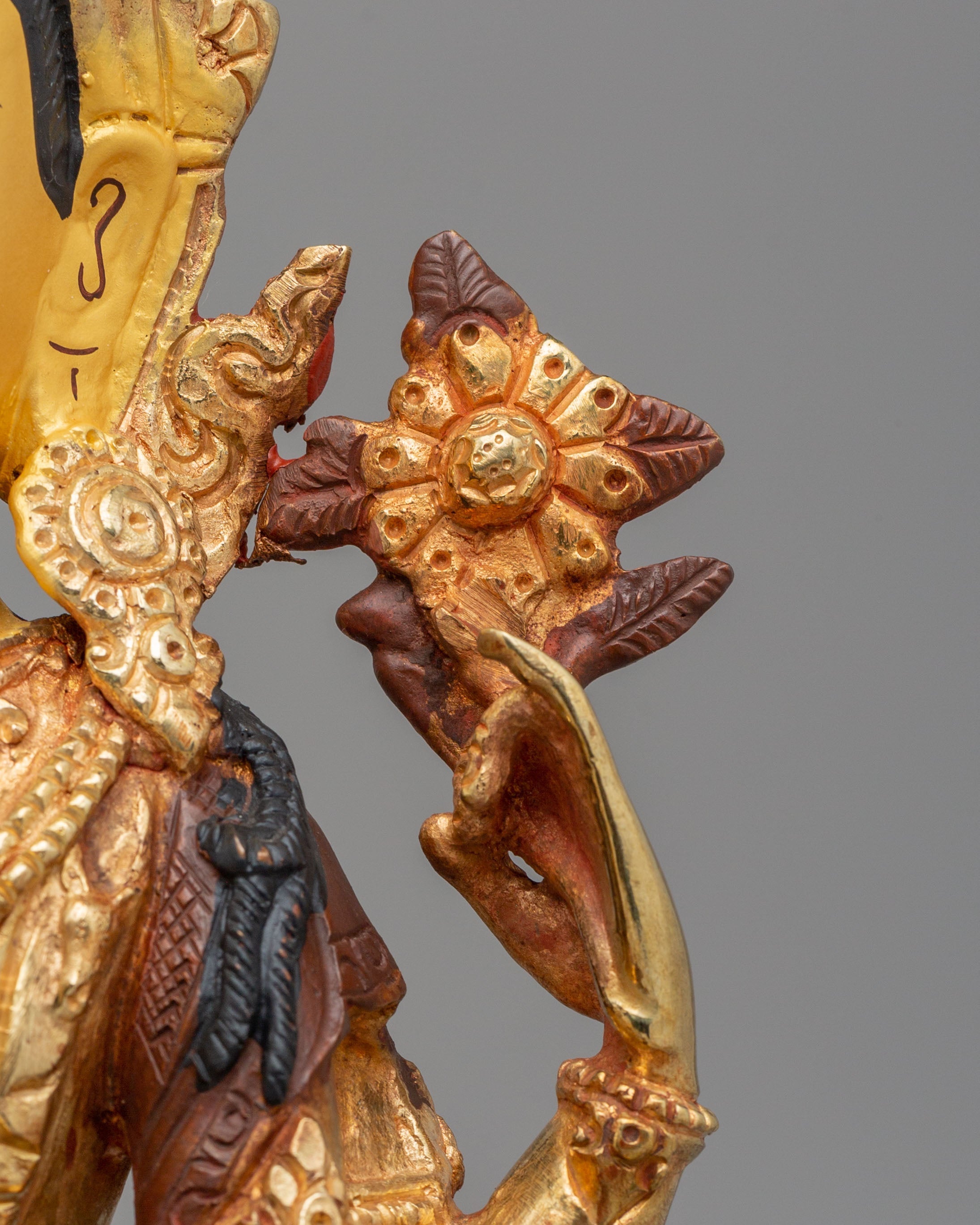 Sacred Tibetan Chenrezig Altar Figurine | Compassionate Bodhisattva Statue