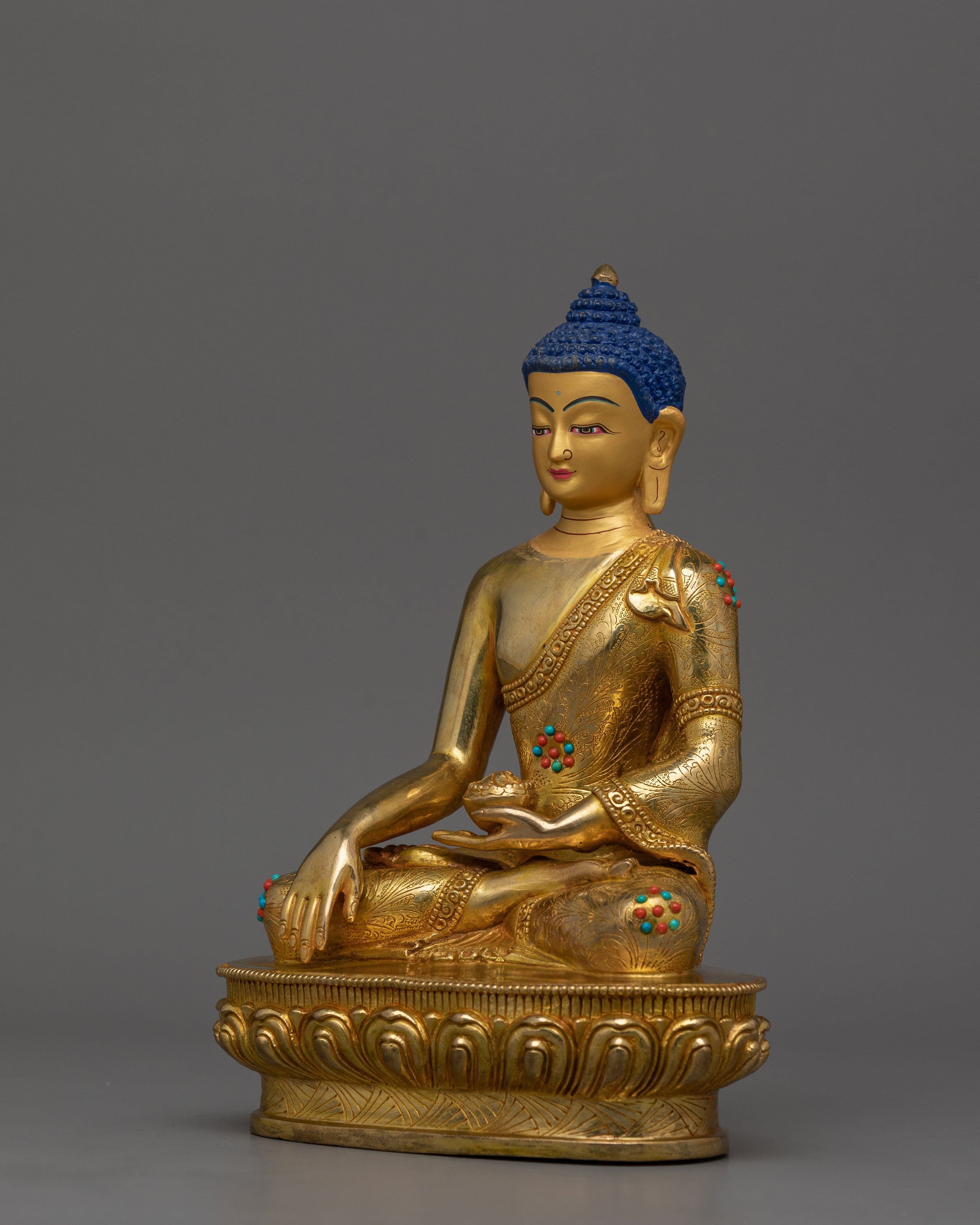 Handmade Statue of Holder of knowledge Shakyamuni Buddha | Lord of the World