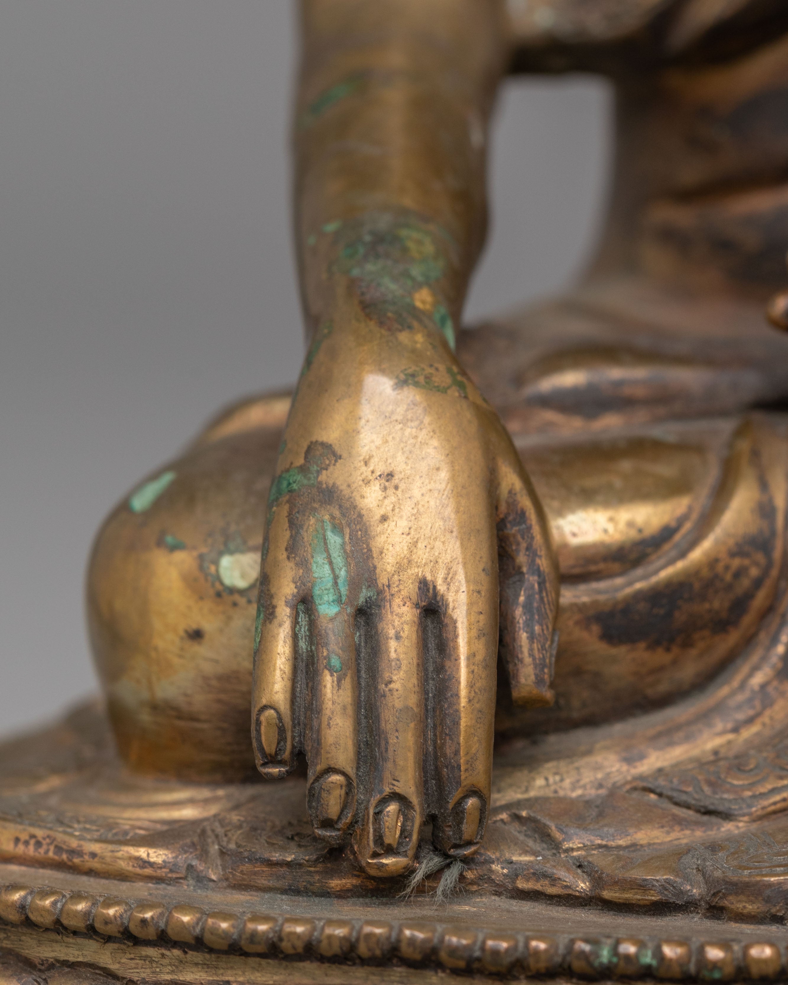 Enlightened Shakyamuni Buddha Altar Statue | Handcrafted Copper Buddhist Sculpture