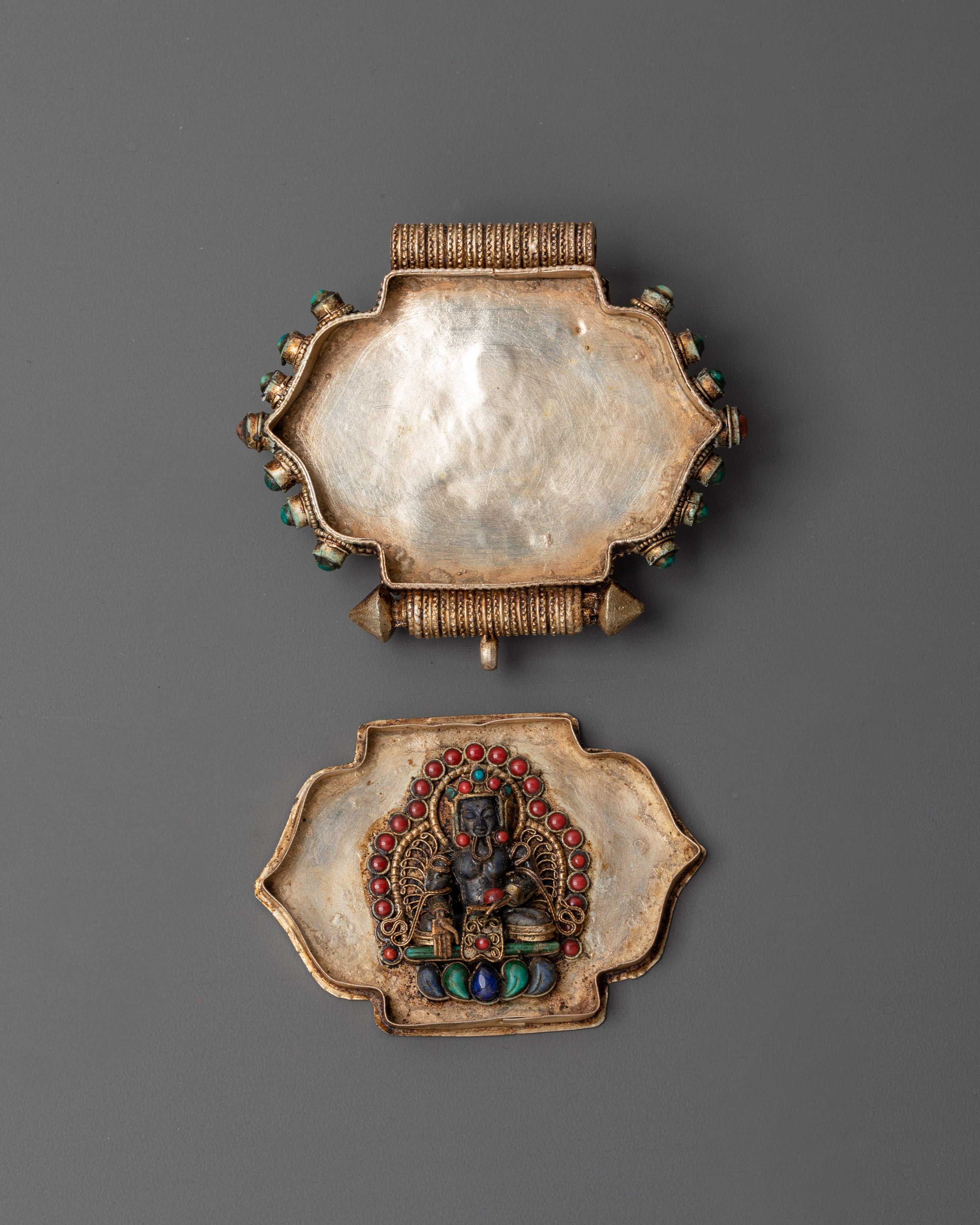 Himalayan Buddhist Prayer Locket | Tibetan Ghau Box Amulet