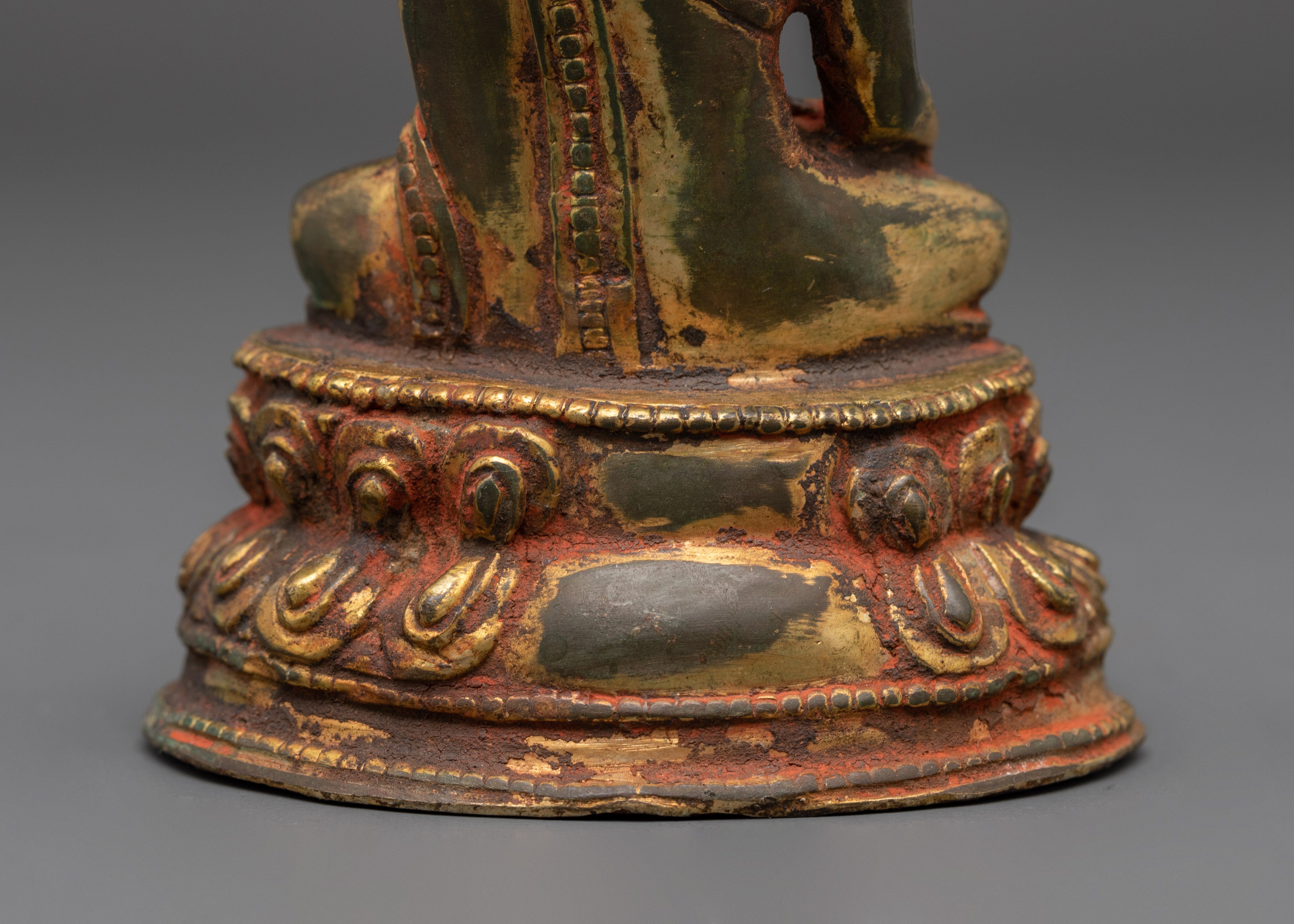 Handmade Gold Inlaid Crown Shakyamuni Buddha Statue | Sacred Buddha Figurine