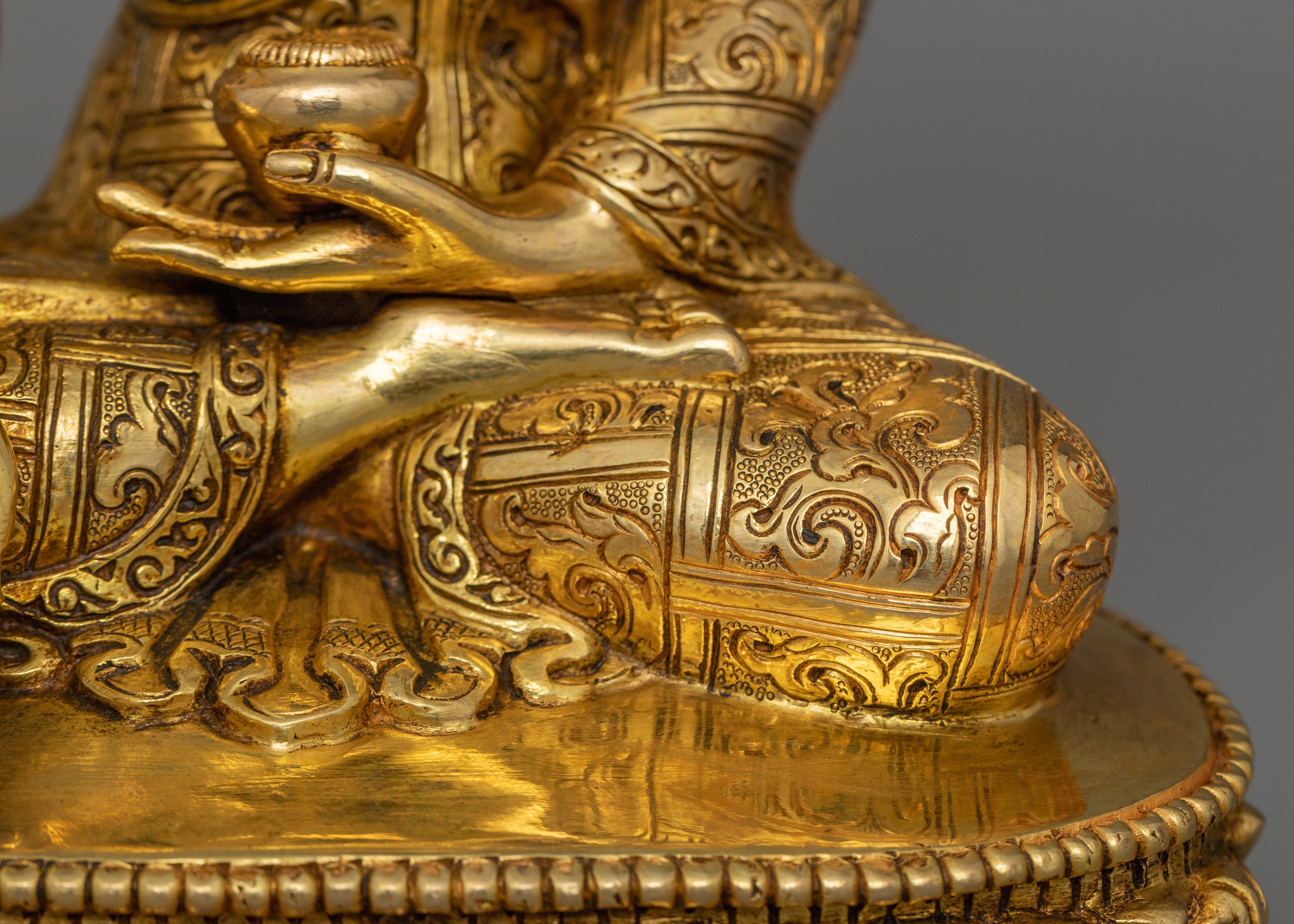 Shakyamuni Buddha Dharma Teacher Sculpture | Sacred Profound Enlightenment