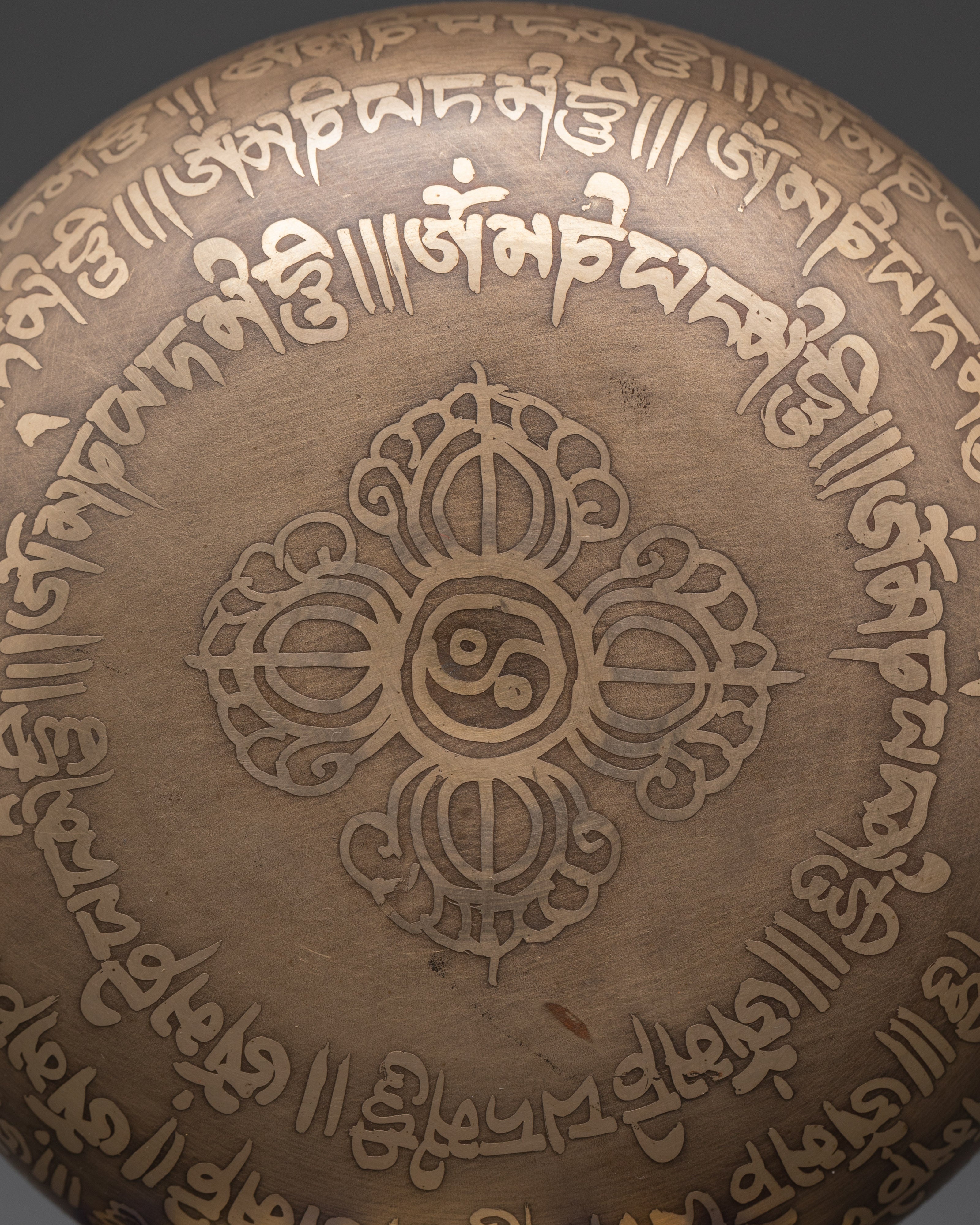 Traditional Buddhist Singing Bowl | Tibetan Meditation Sound Bowl