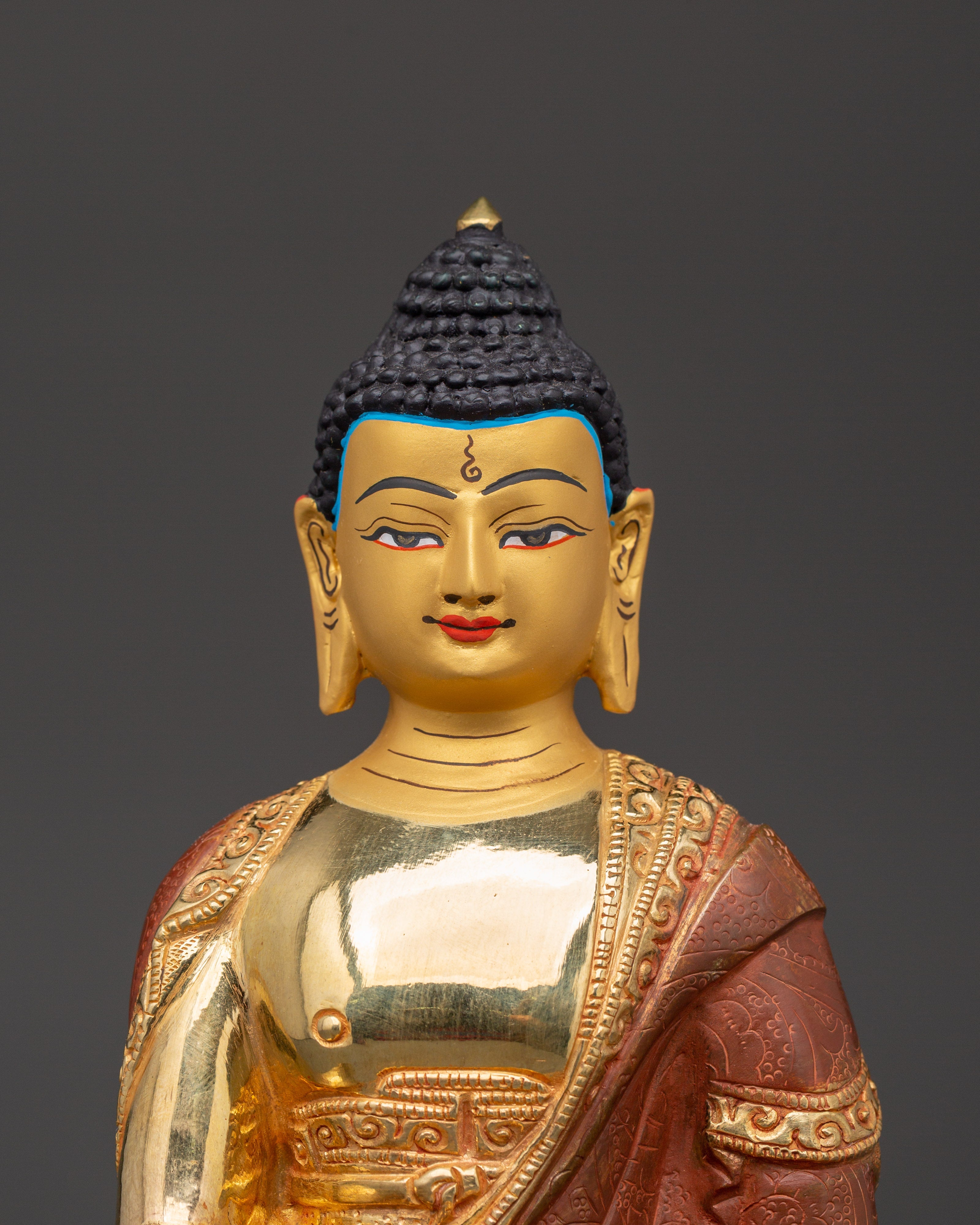 Handcrafted Shakyamuni Buddha Statue: The Enlightened Sage