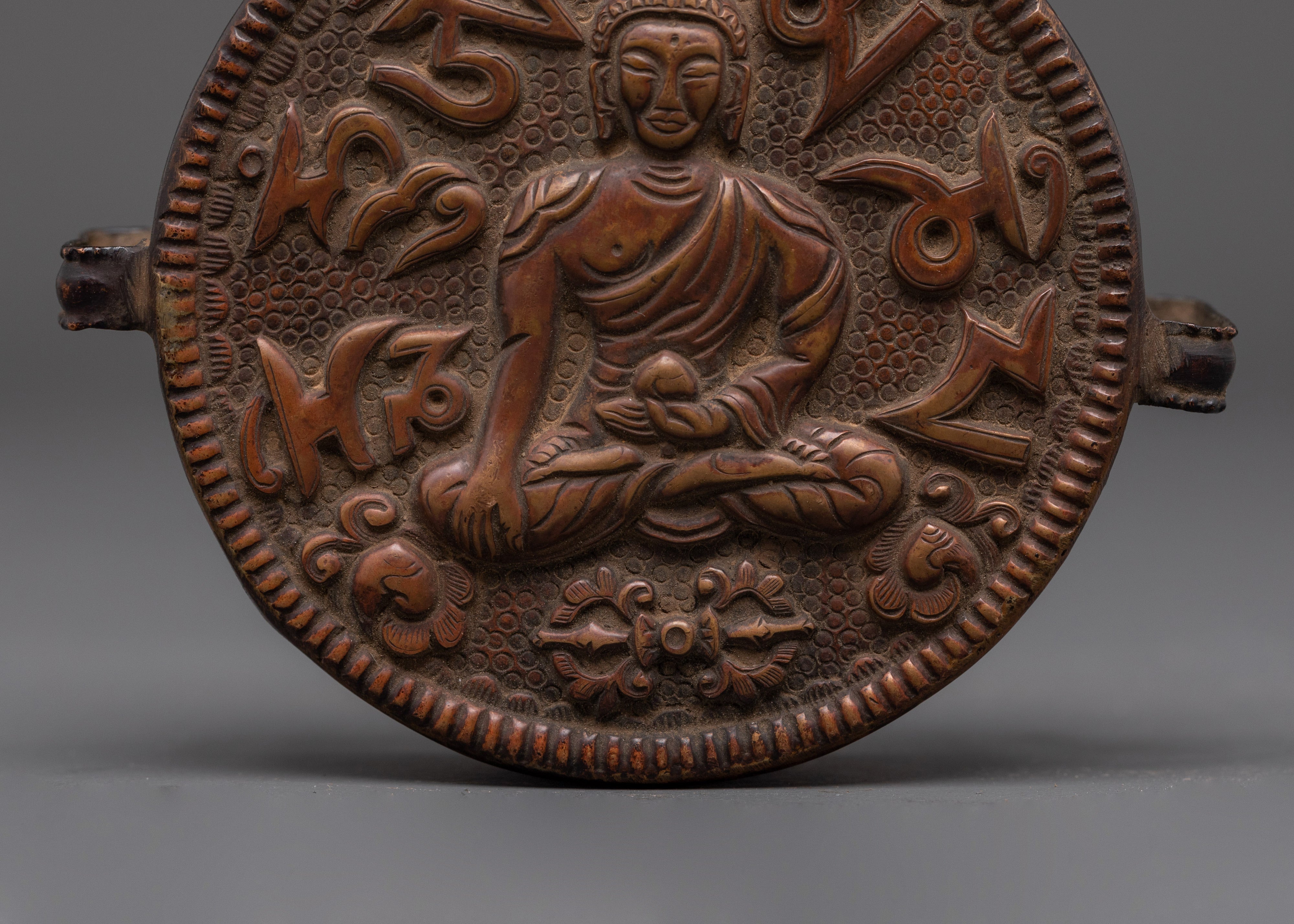 Handcrafted Shakyamuni Buddha Ghau Box | Prayer Amulet for Meditation