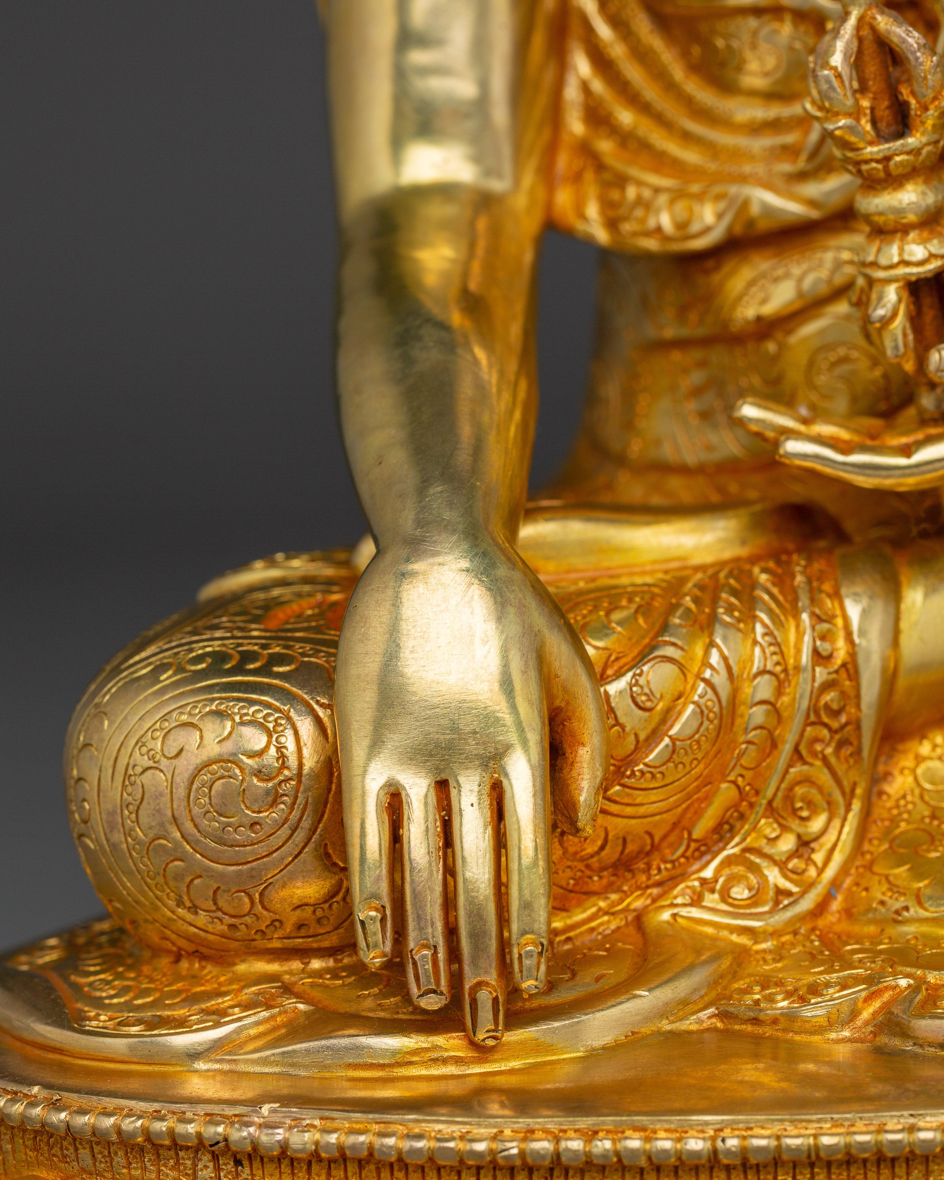 Mitrupa Buddha Statue | Spiritual Decoration Sculpture