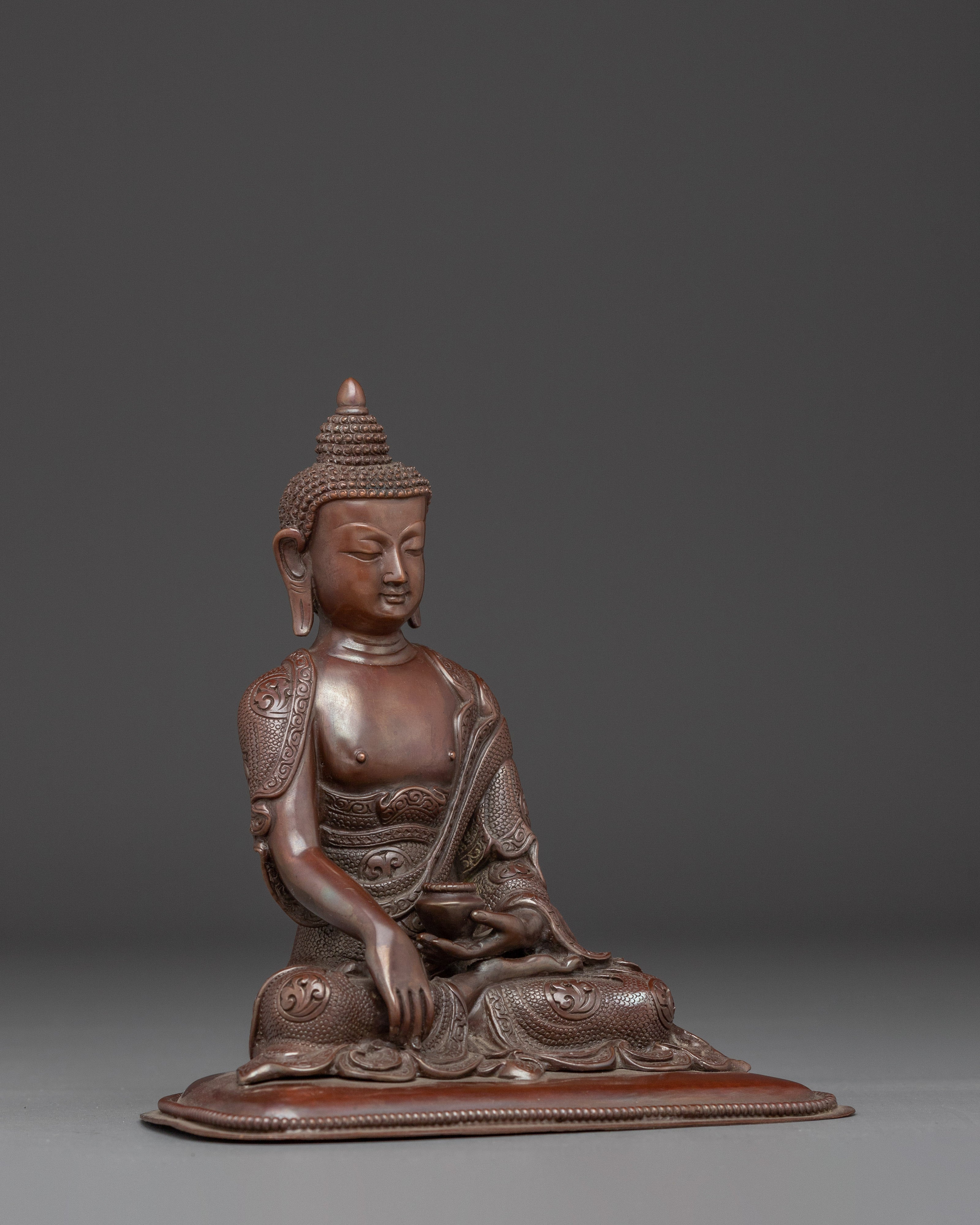 Peaceful Shakyamuni Buddha Oxidized Copper Statue | Meditative Decor