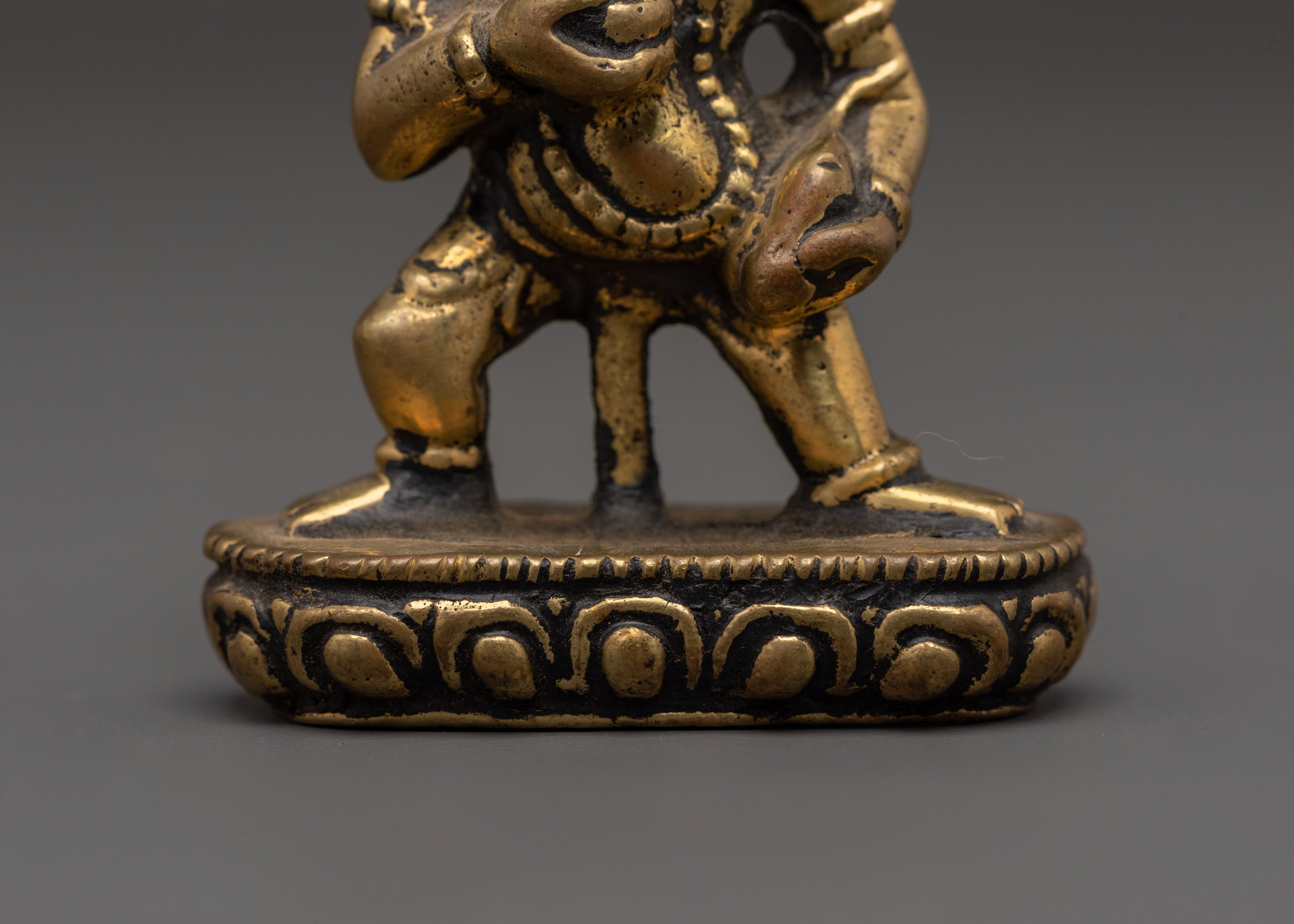 Tibetan Black Dzambhala Statue | Wealth Deity Sculpture for Prosperity & Abundance