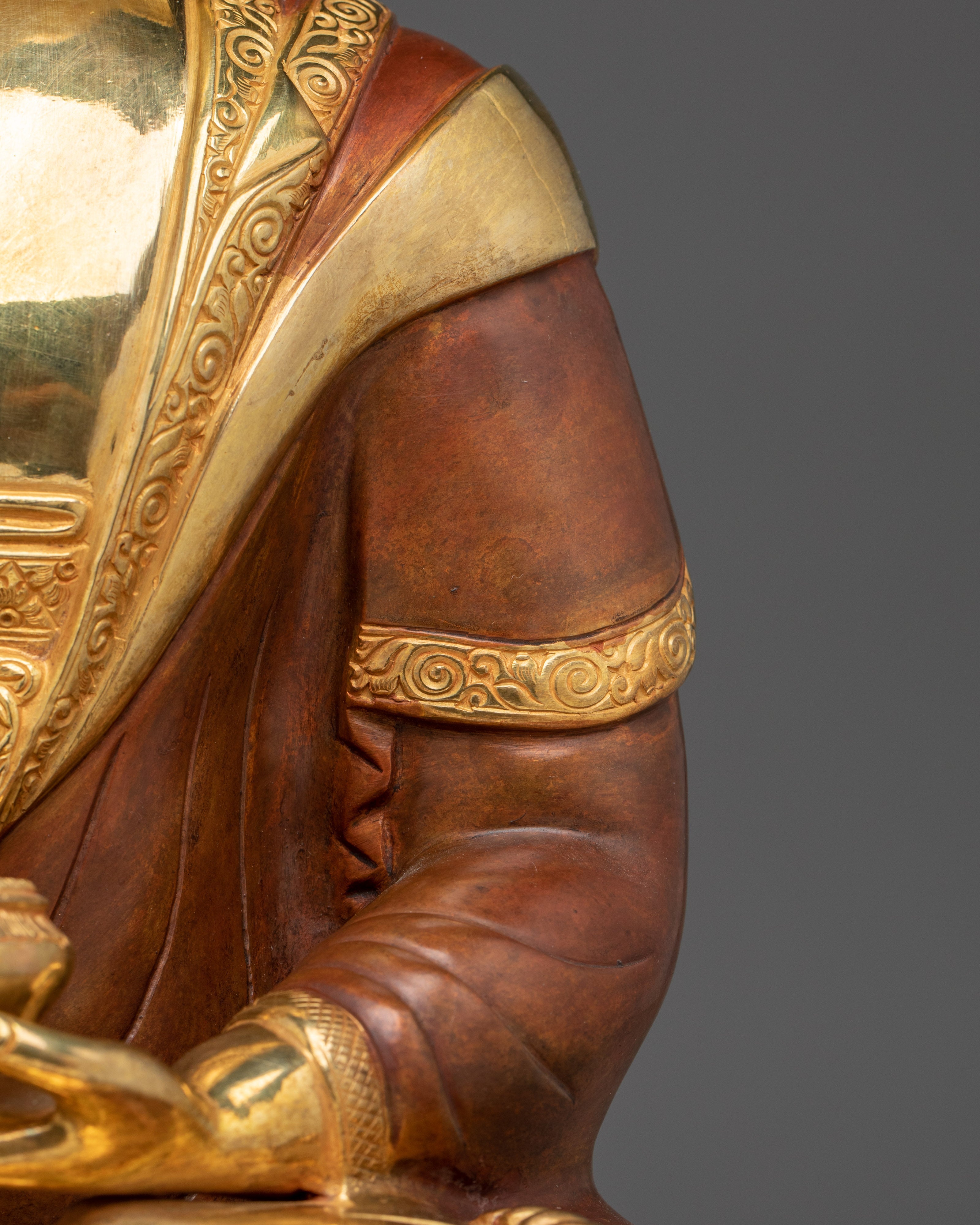 Peaceful Shakyamuni Buddha Golden Art | Historical Gautama Buddha