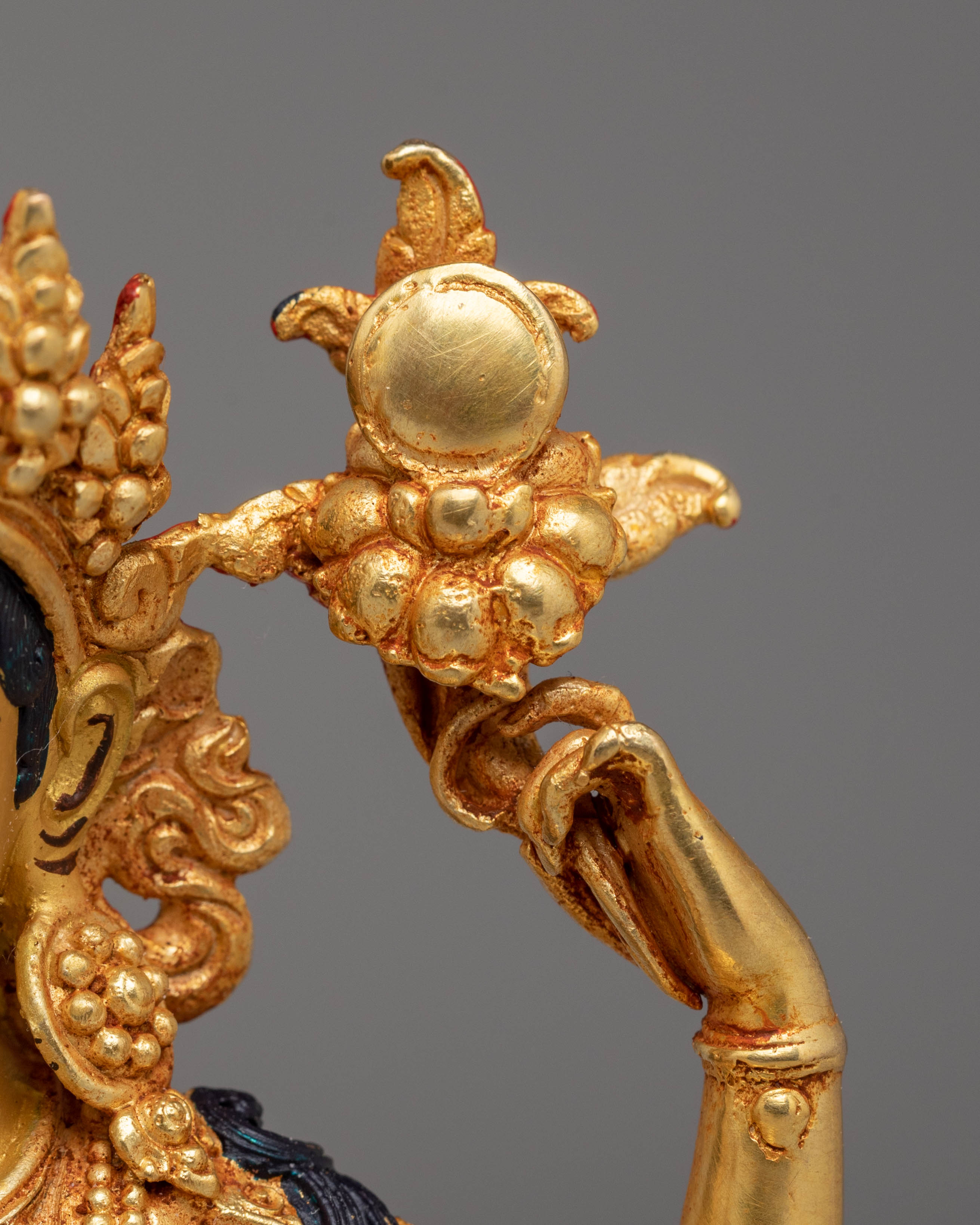 Sacred Chyama Tara Buddhist Statue | Tibetan Goddess for Compassion & Protection