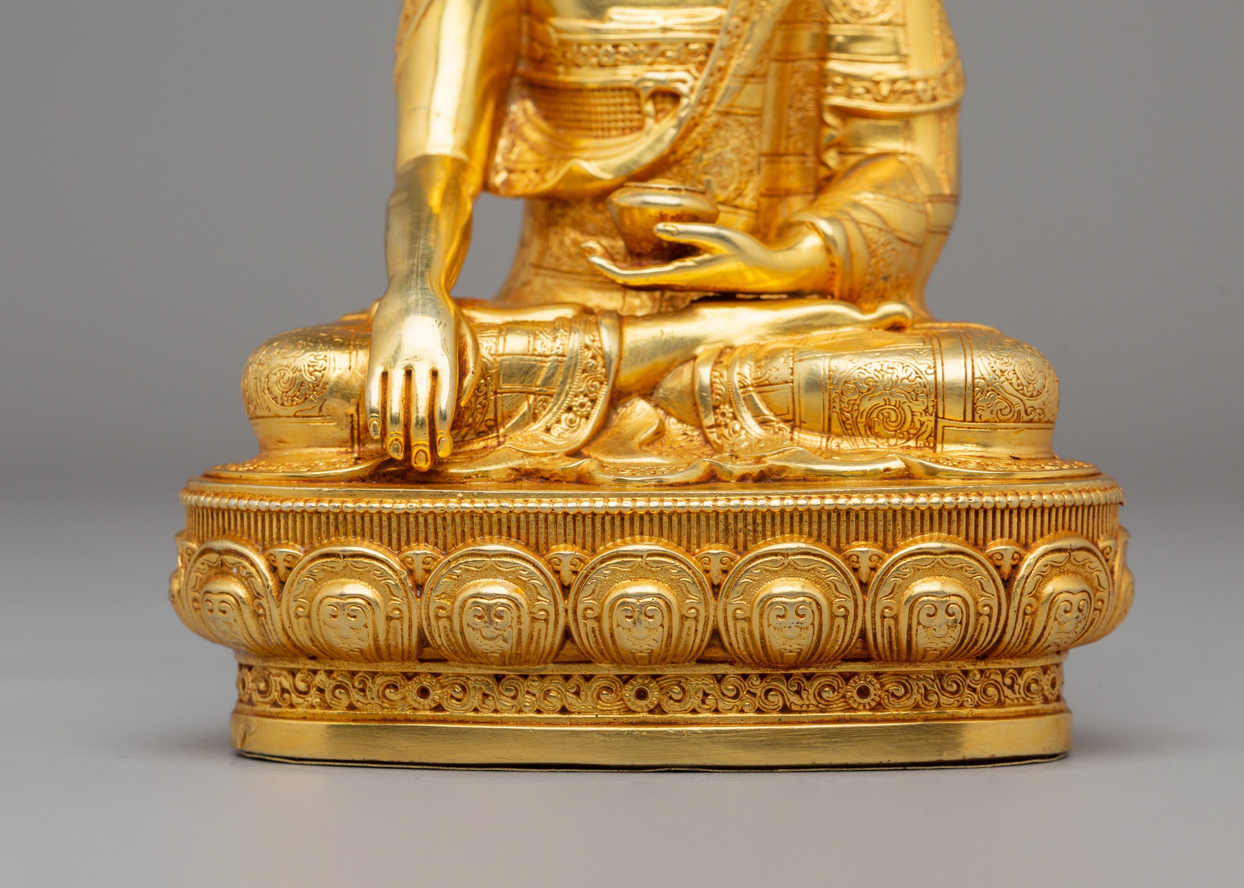 Handmade Gautam Buddha Buddhist Statue | Peaceful Buddha Statue for Meditation