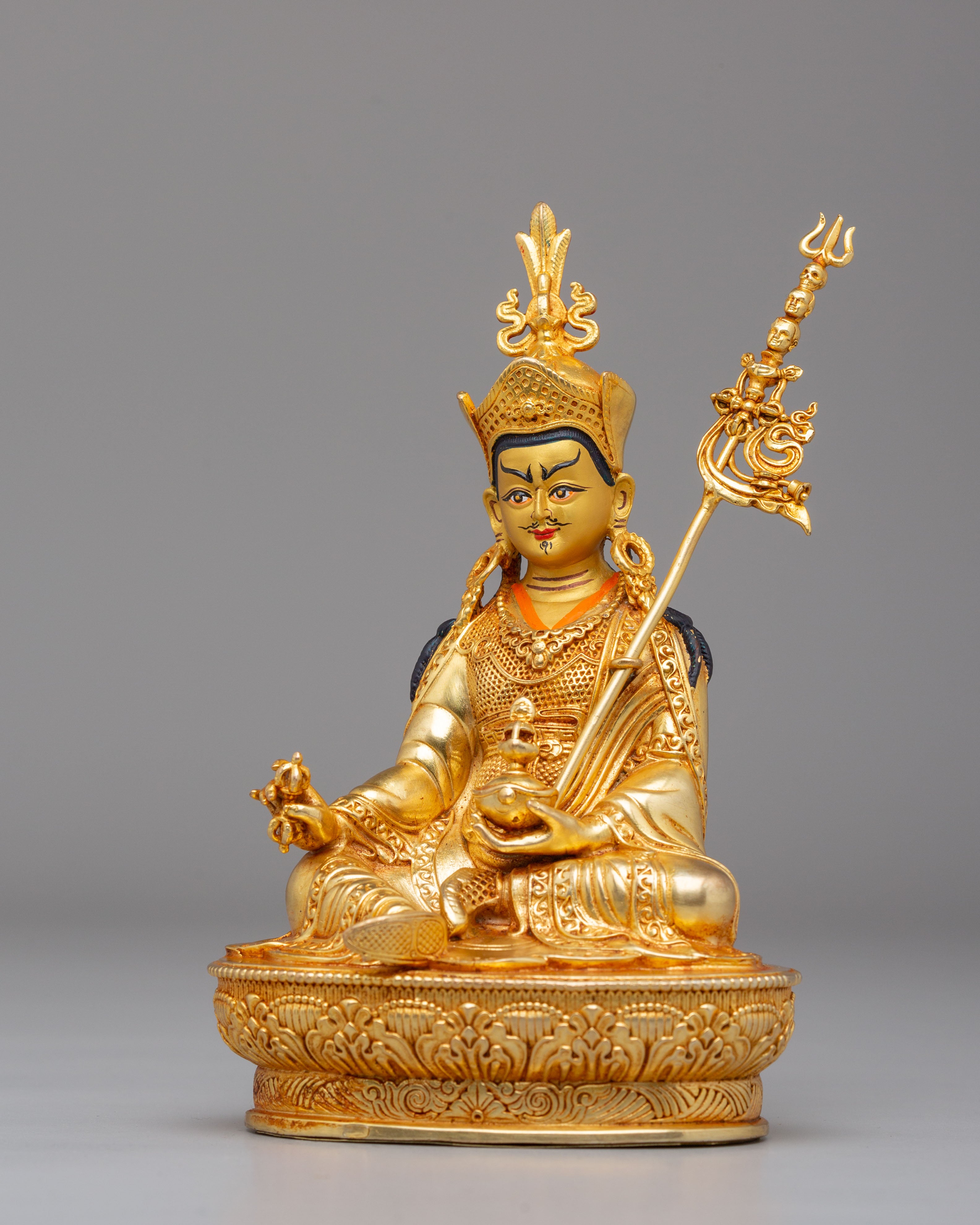 Handmade Guru Rinpoche Buddhist Statue | Tibetan Masterpiece for Spiritual Decor